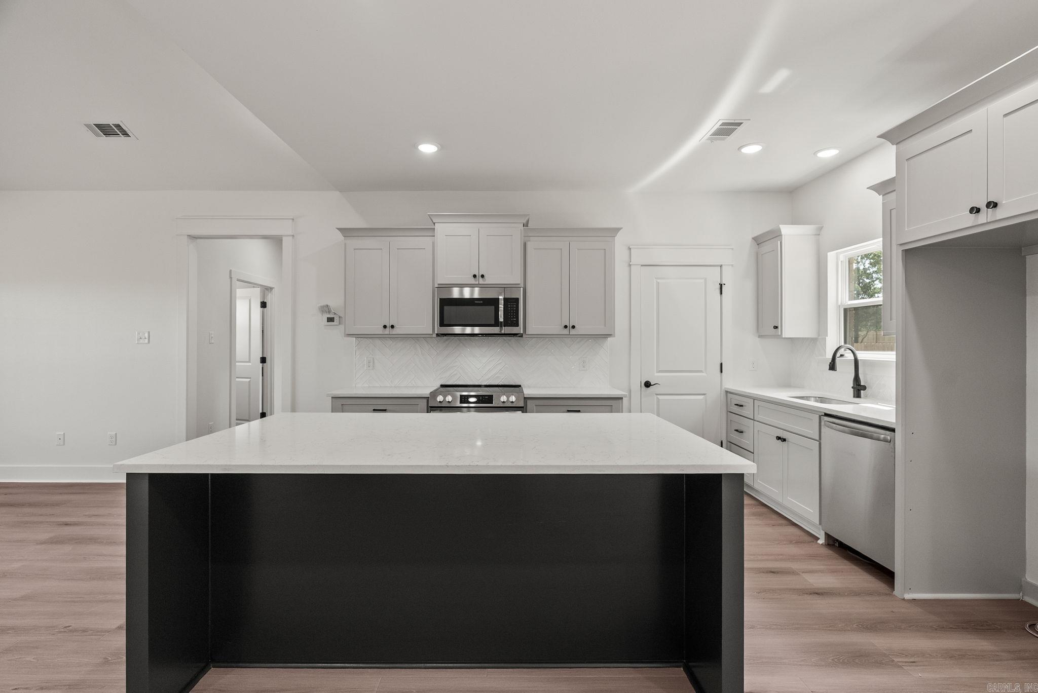 SUMMERLYN SUBDIVISION - Residential