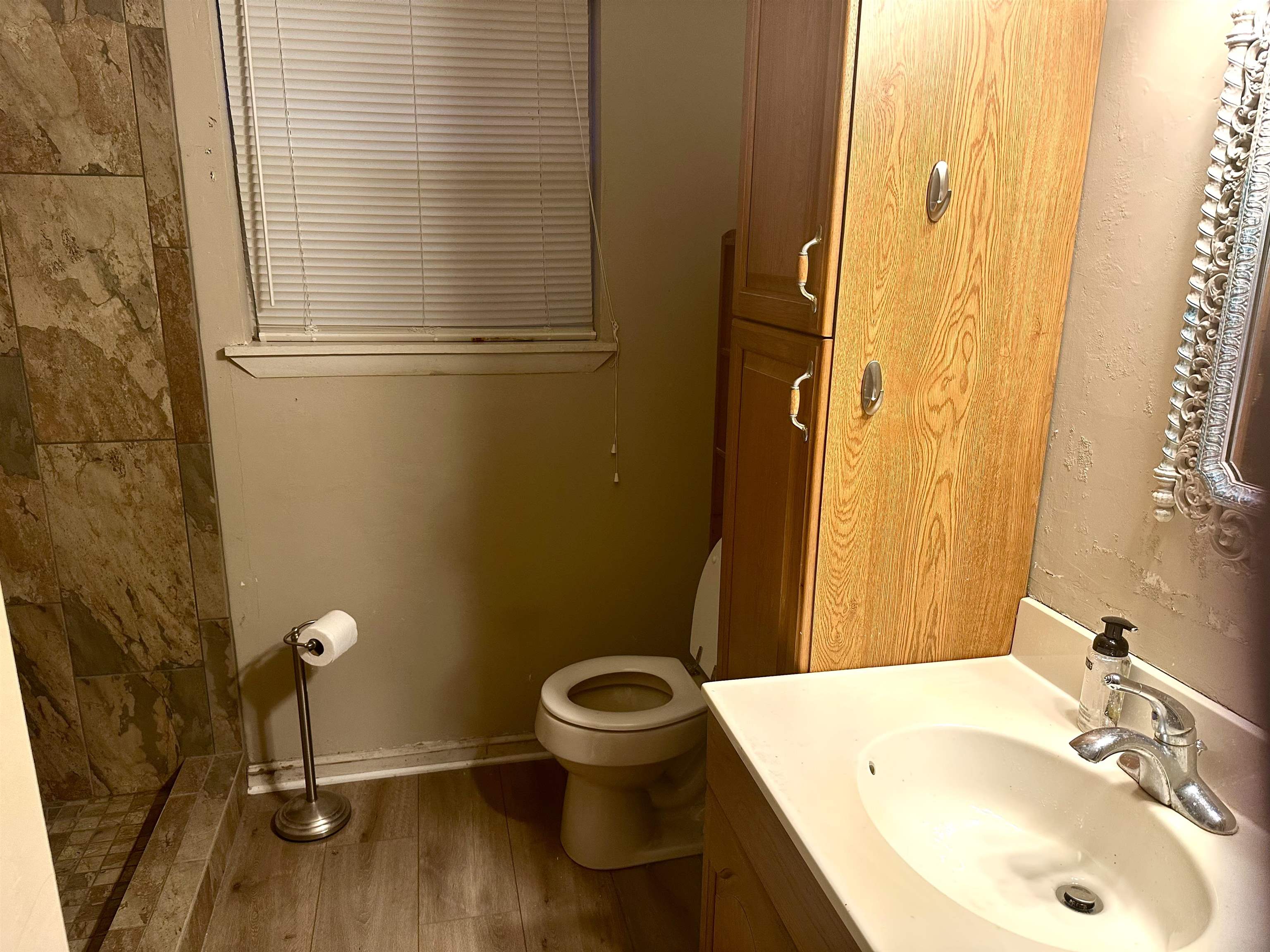 MISTY MEADOWS - Residential