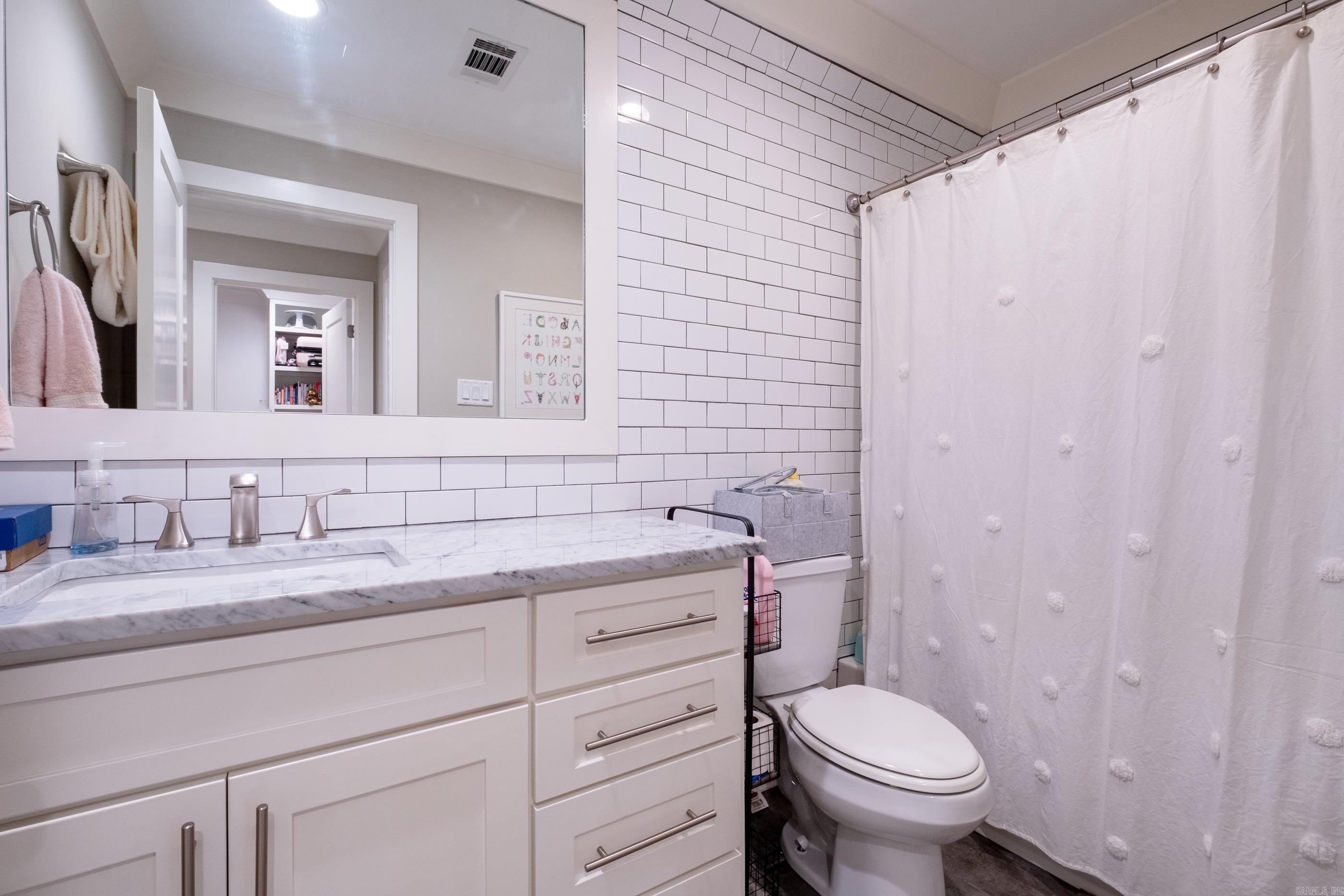 WILDWOOD PLACE - Residential