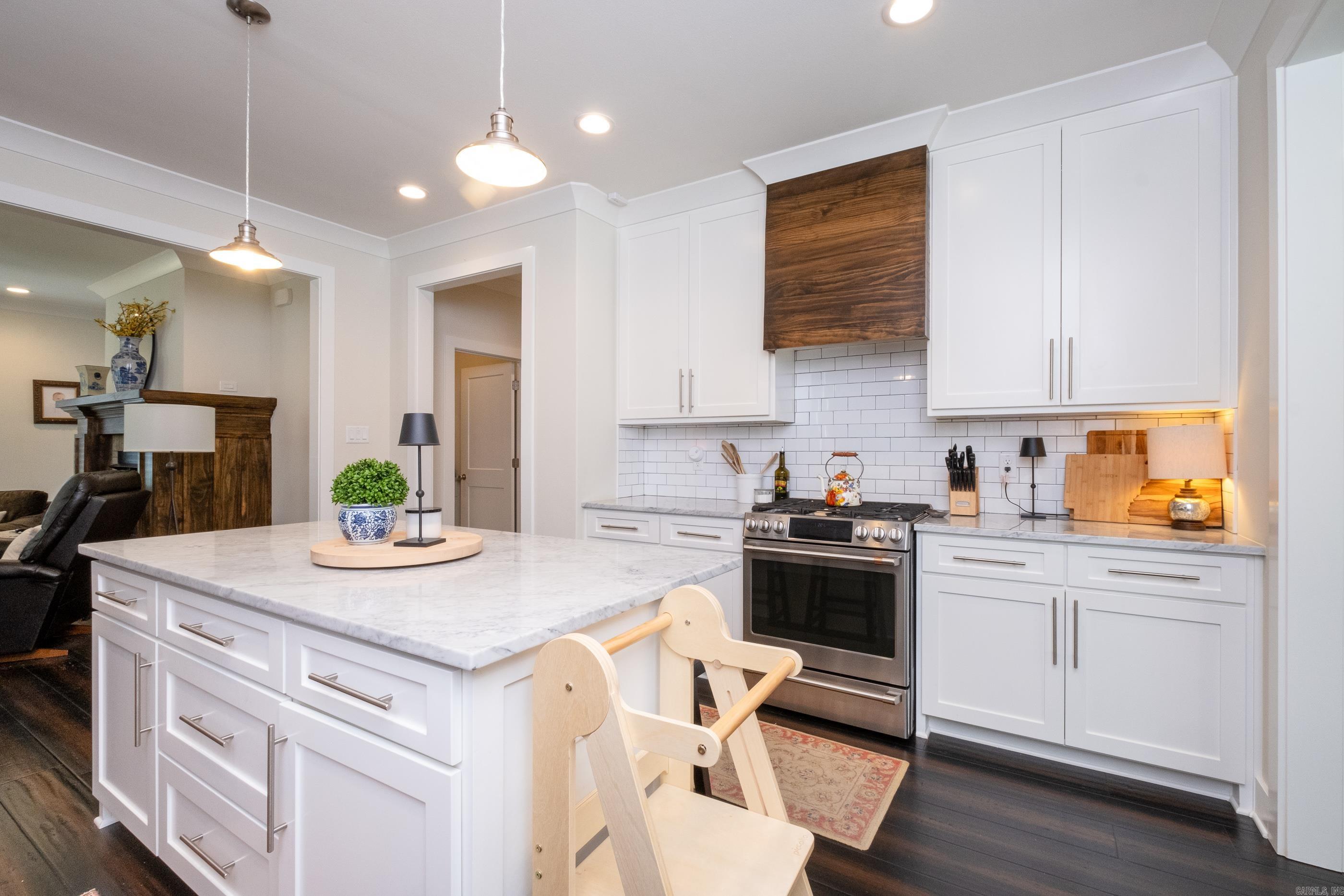 WILDWOOD PLACE - Residential