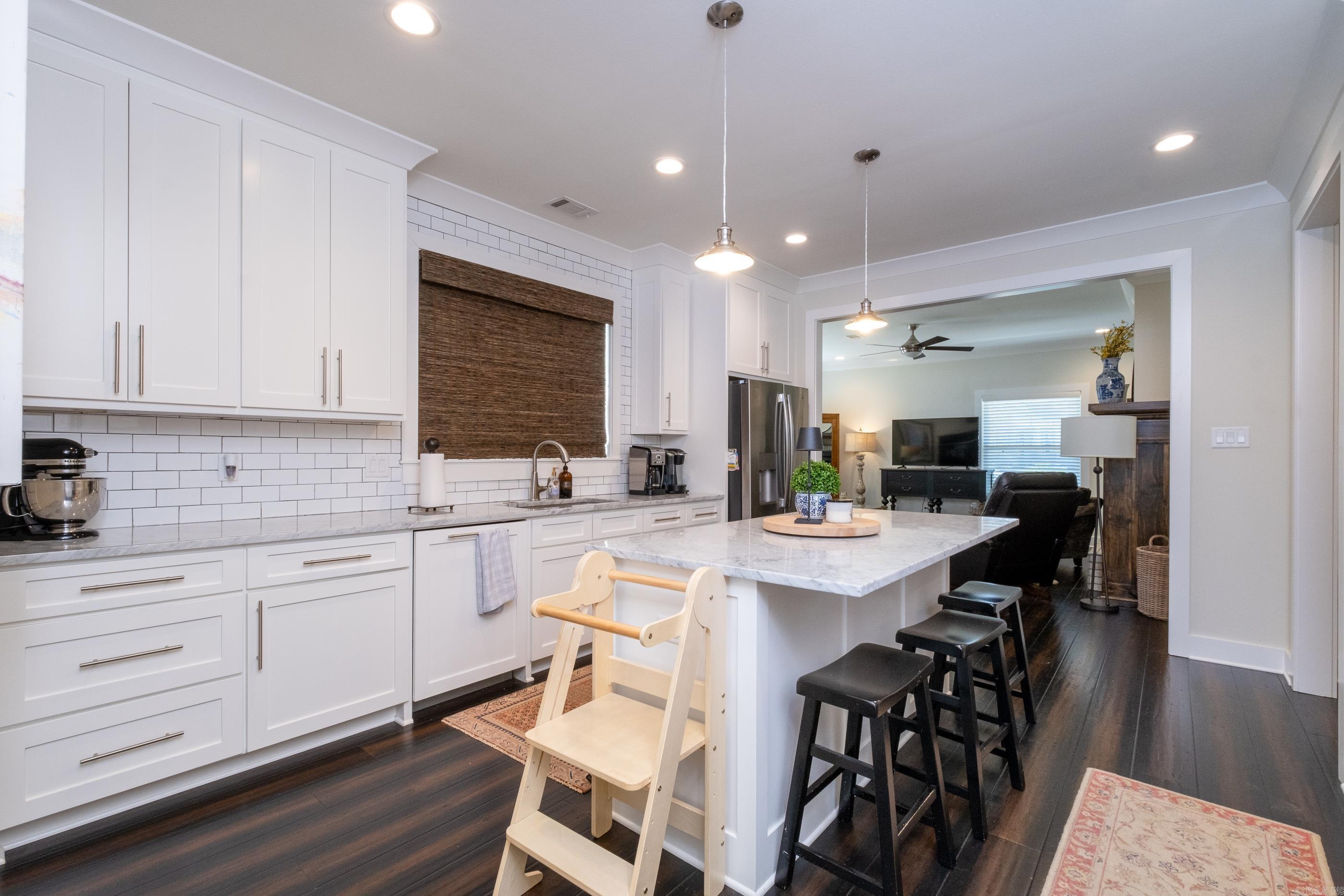 WILDWOOD PLACE - Residential