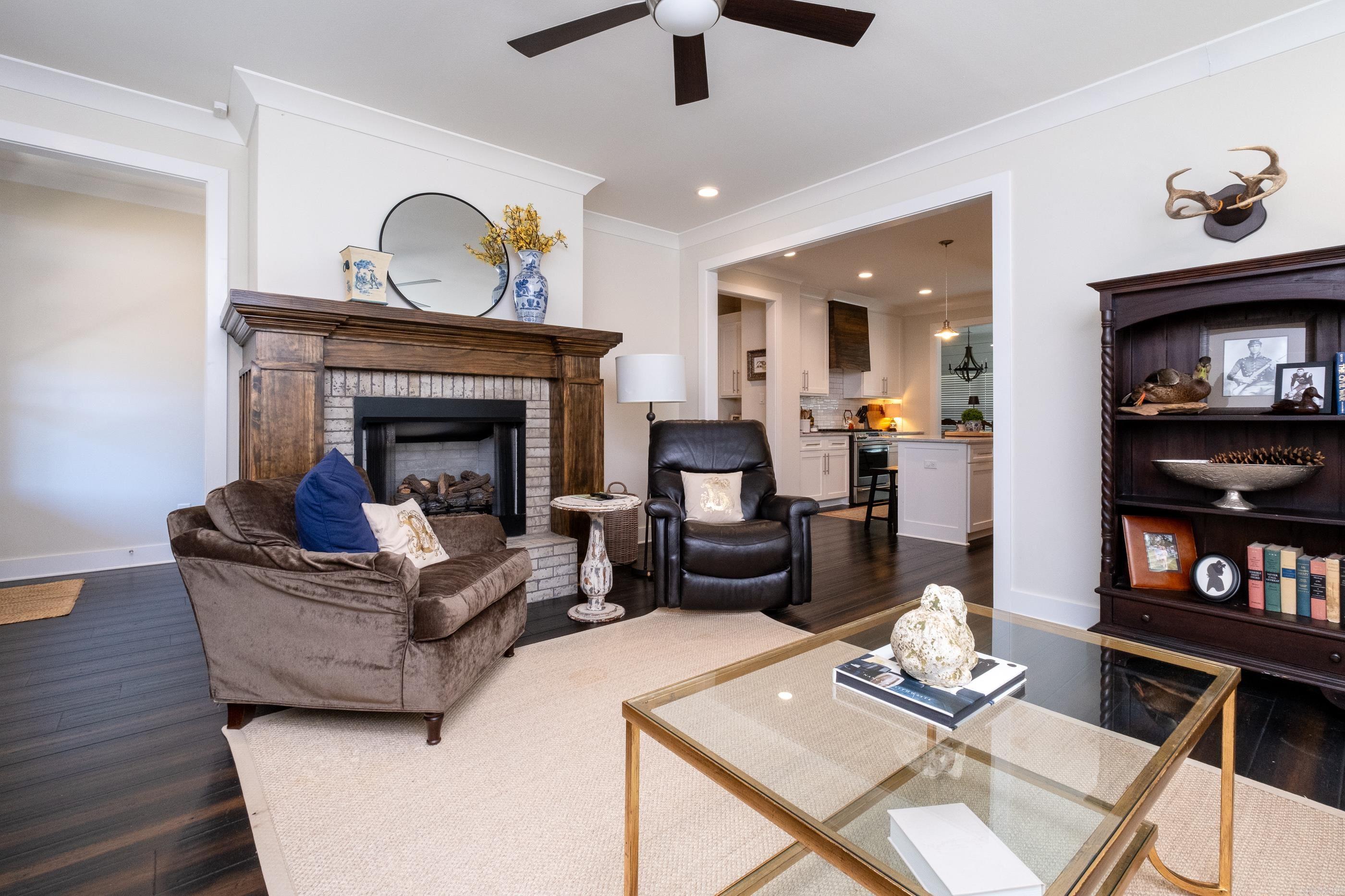 WILDWOOD PLACE - Residential