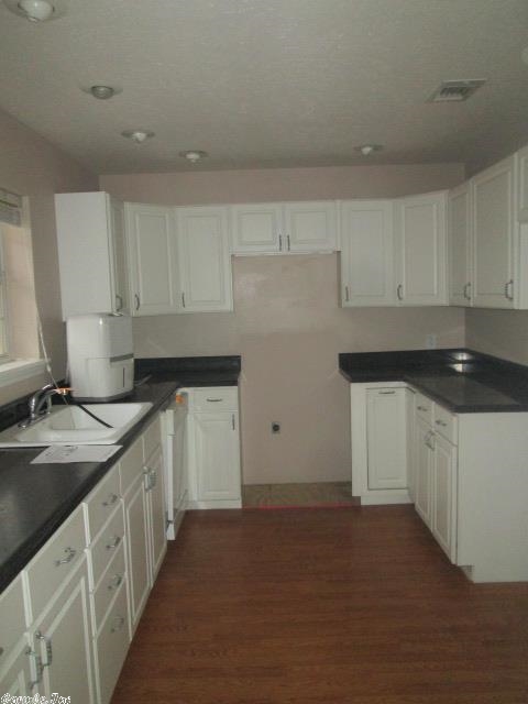 Lone Pine - Residential