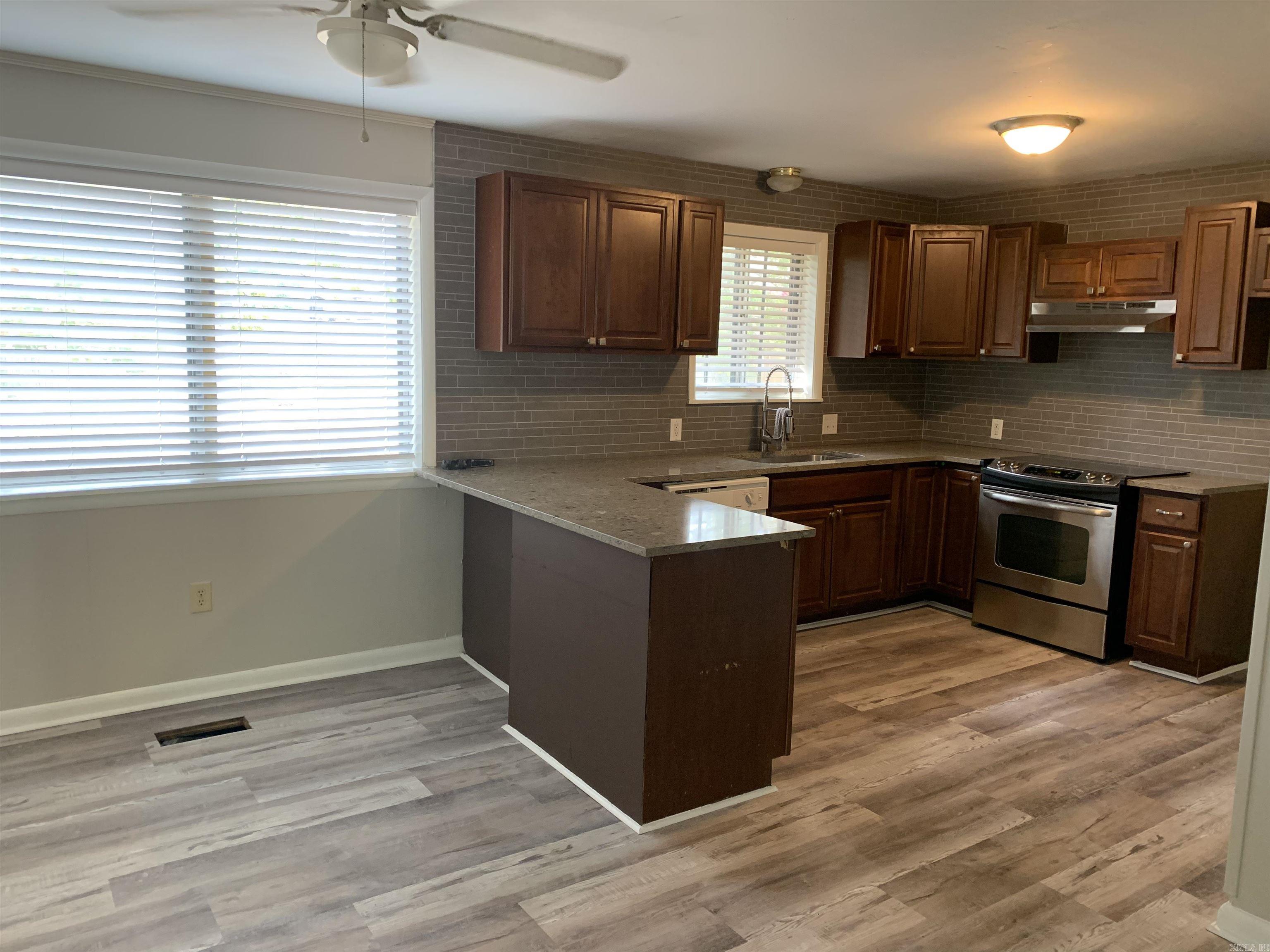 Sherwood Forest - Residential Lease