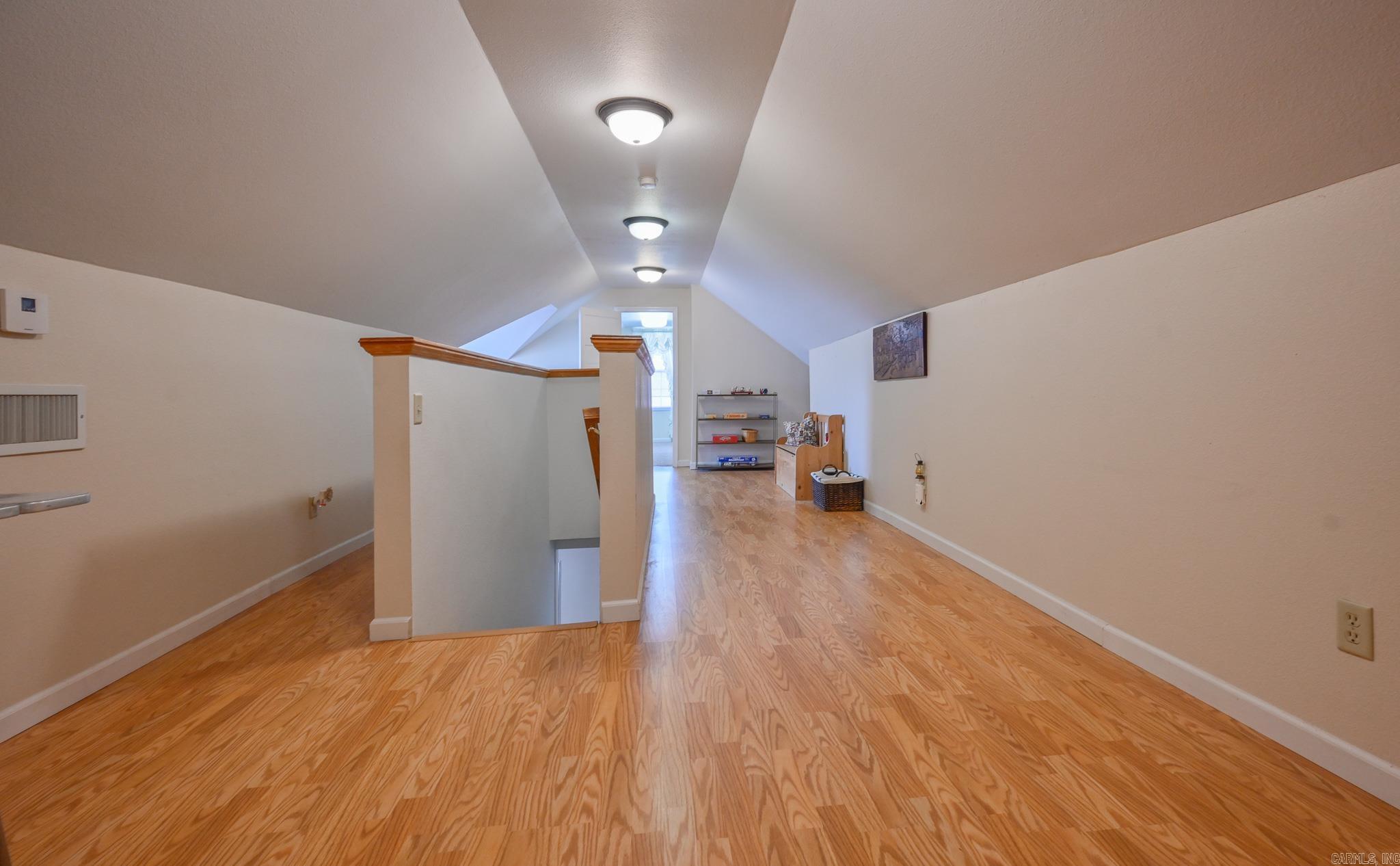 Mena Original - Residential