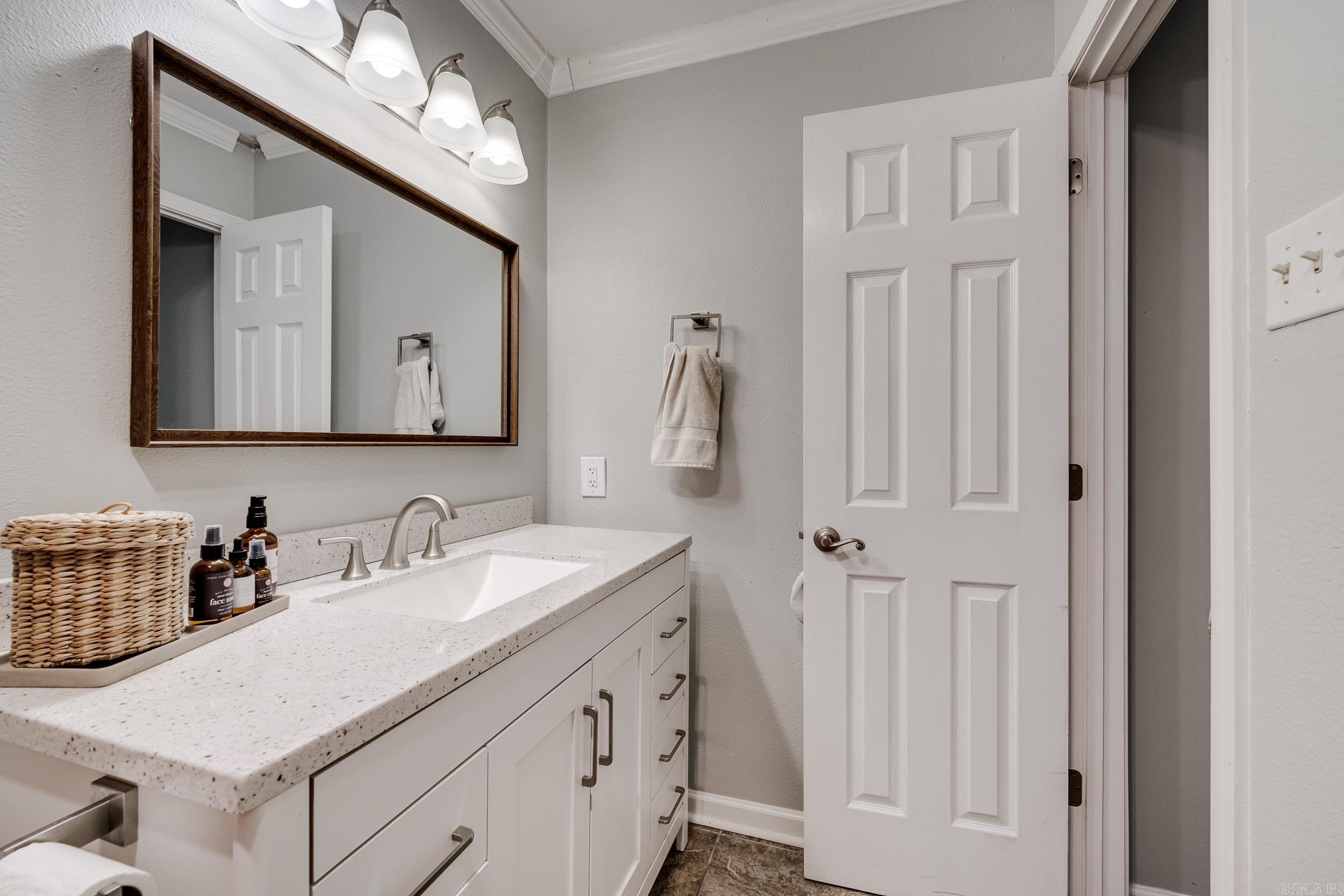 BAINBRIDGE - Residential