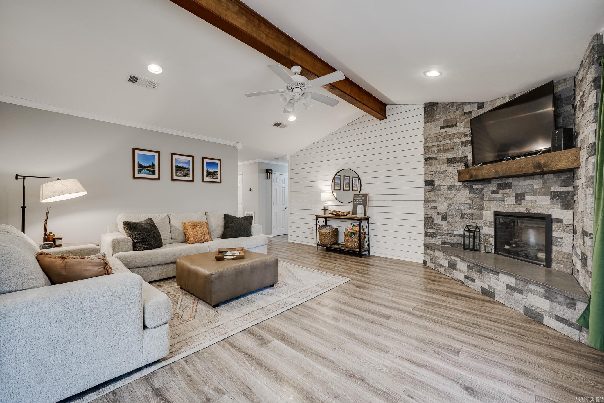 BAINBRIDGE - Residential