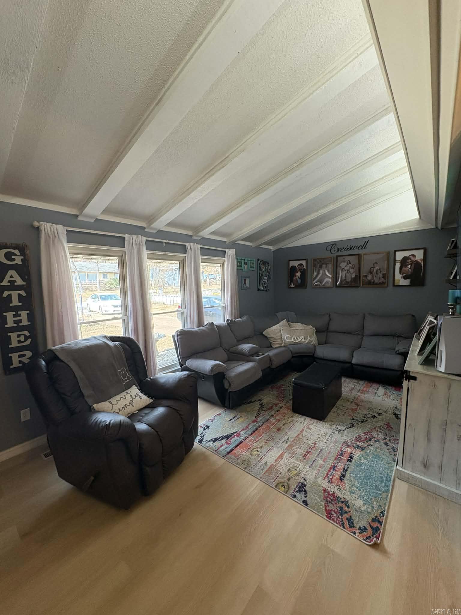 CHELSEA GLADE - Residential