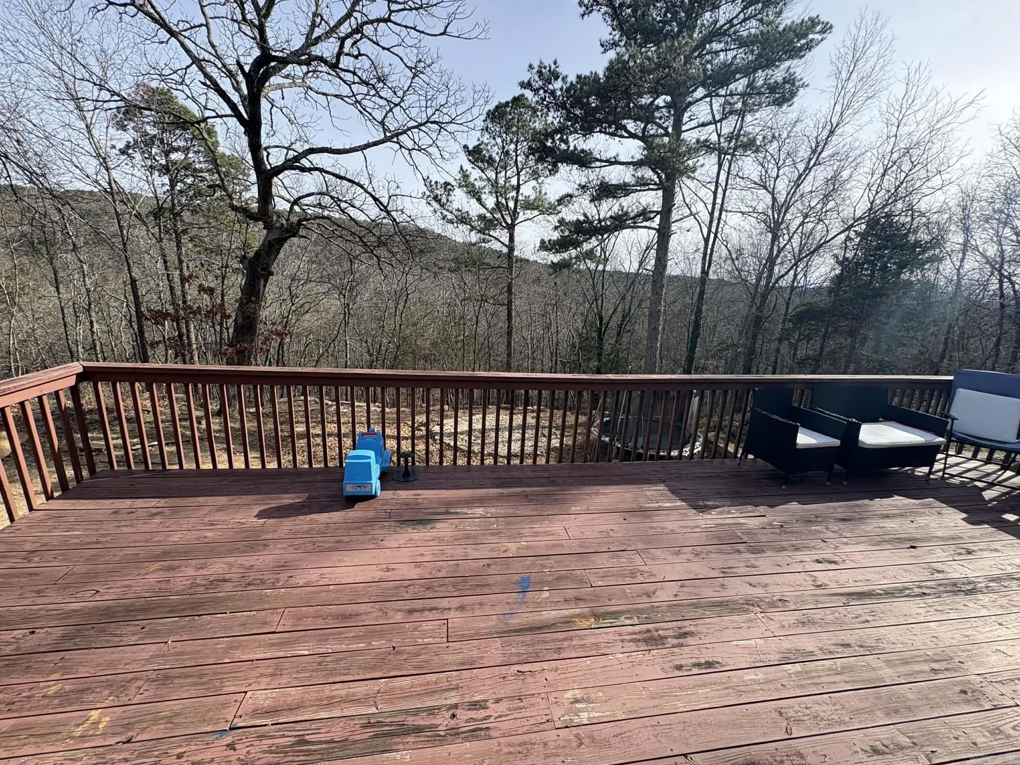 CHELSEA GLADE - Residential