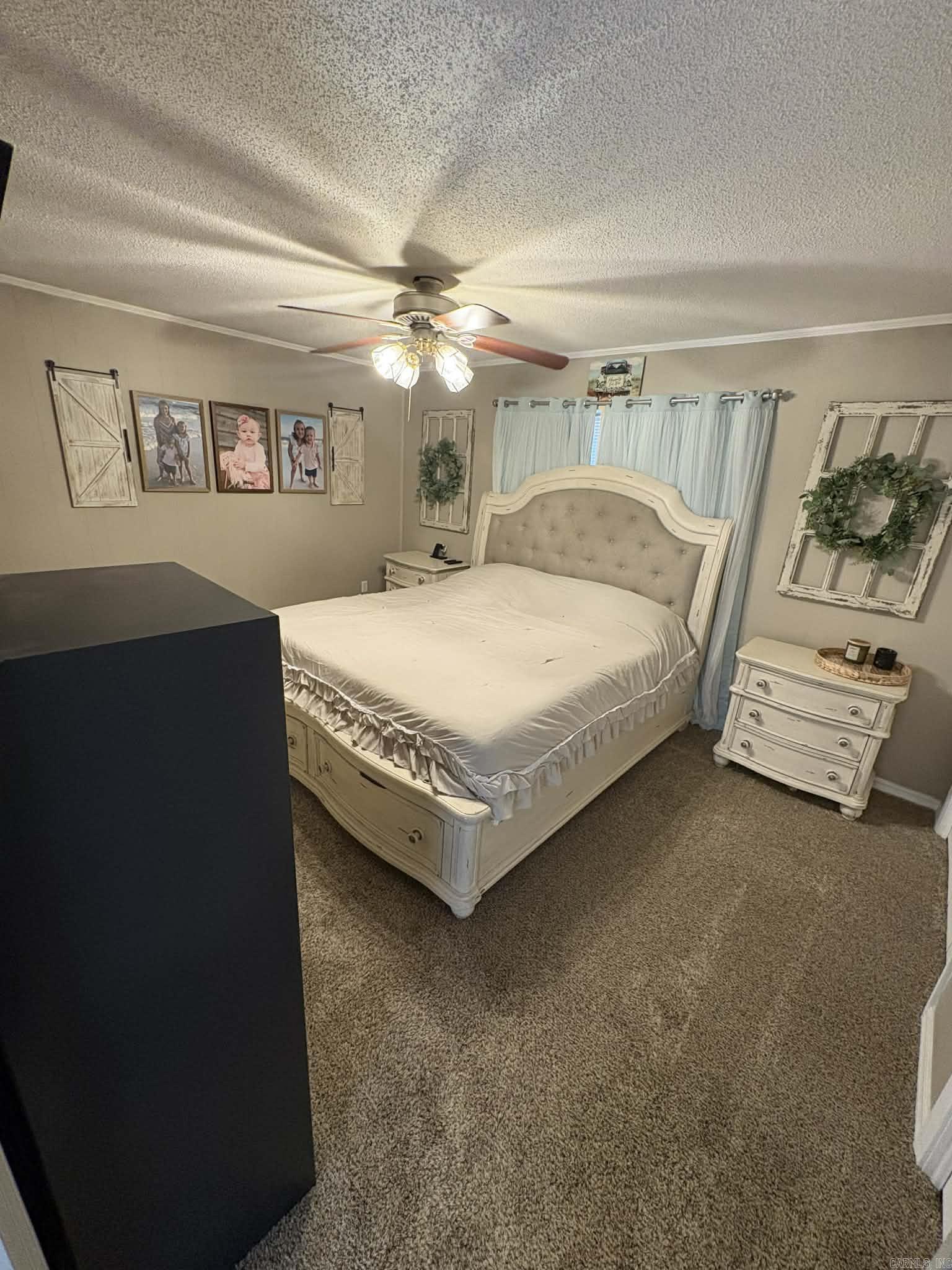 CHELSEA GLADE - Residential