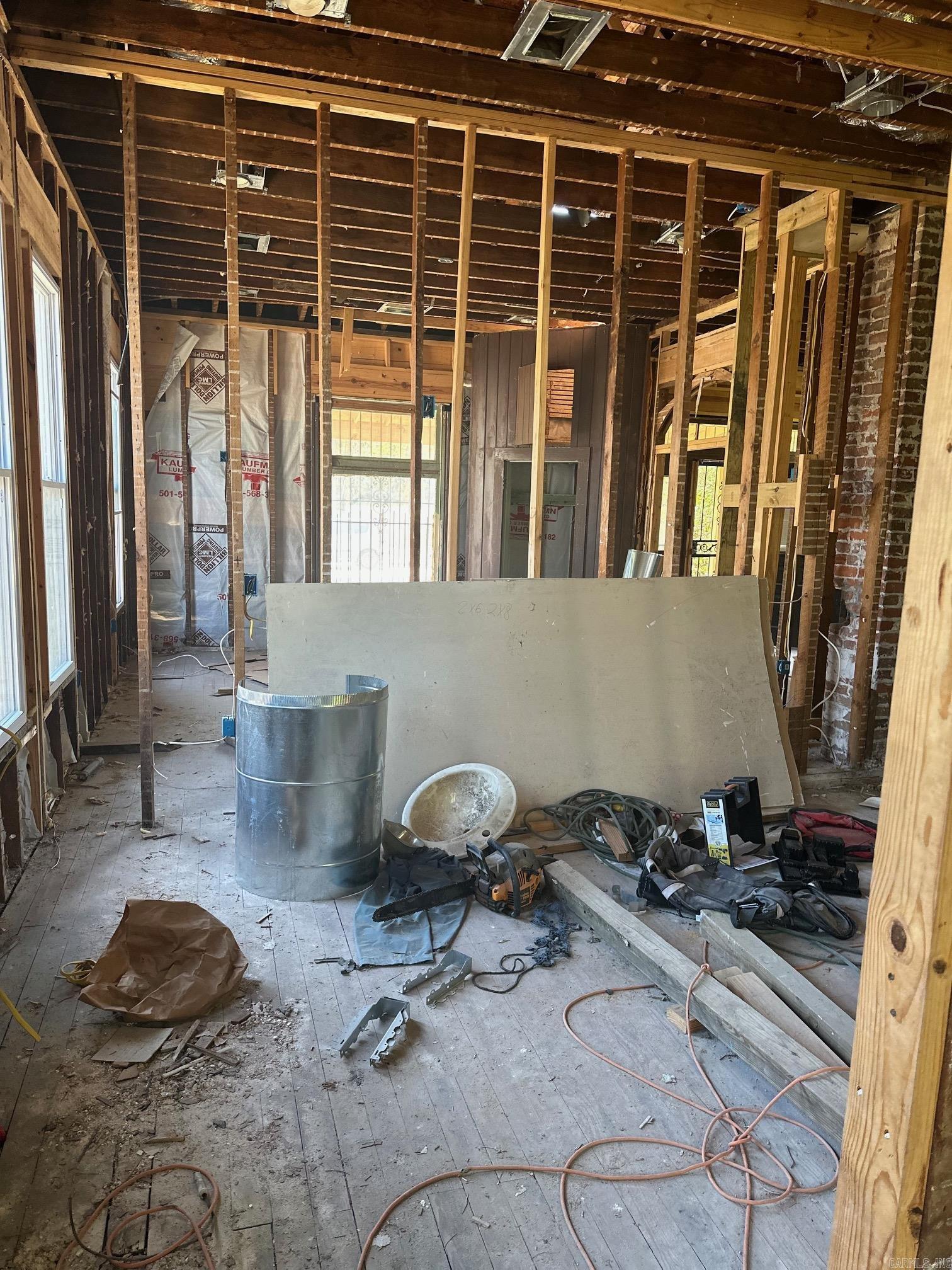 Weldon E Wrights - Residential