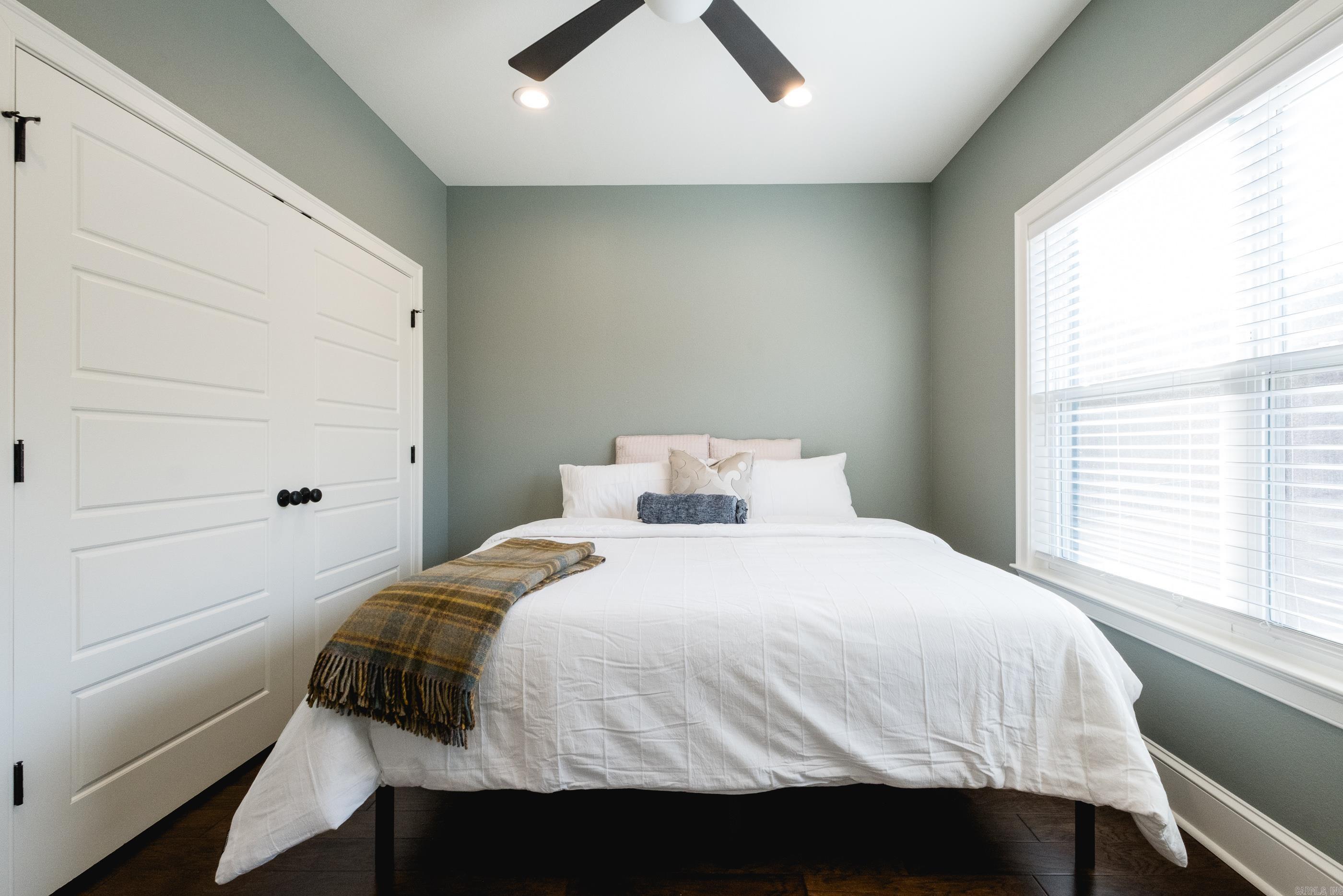 WATERVIEW ESTATES - Residential