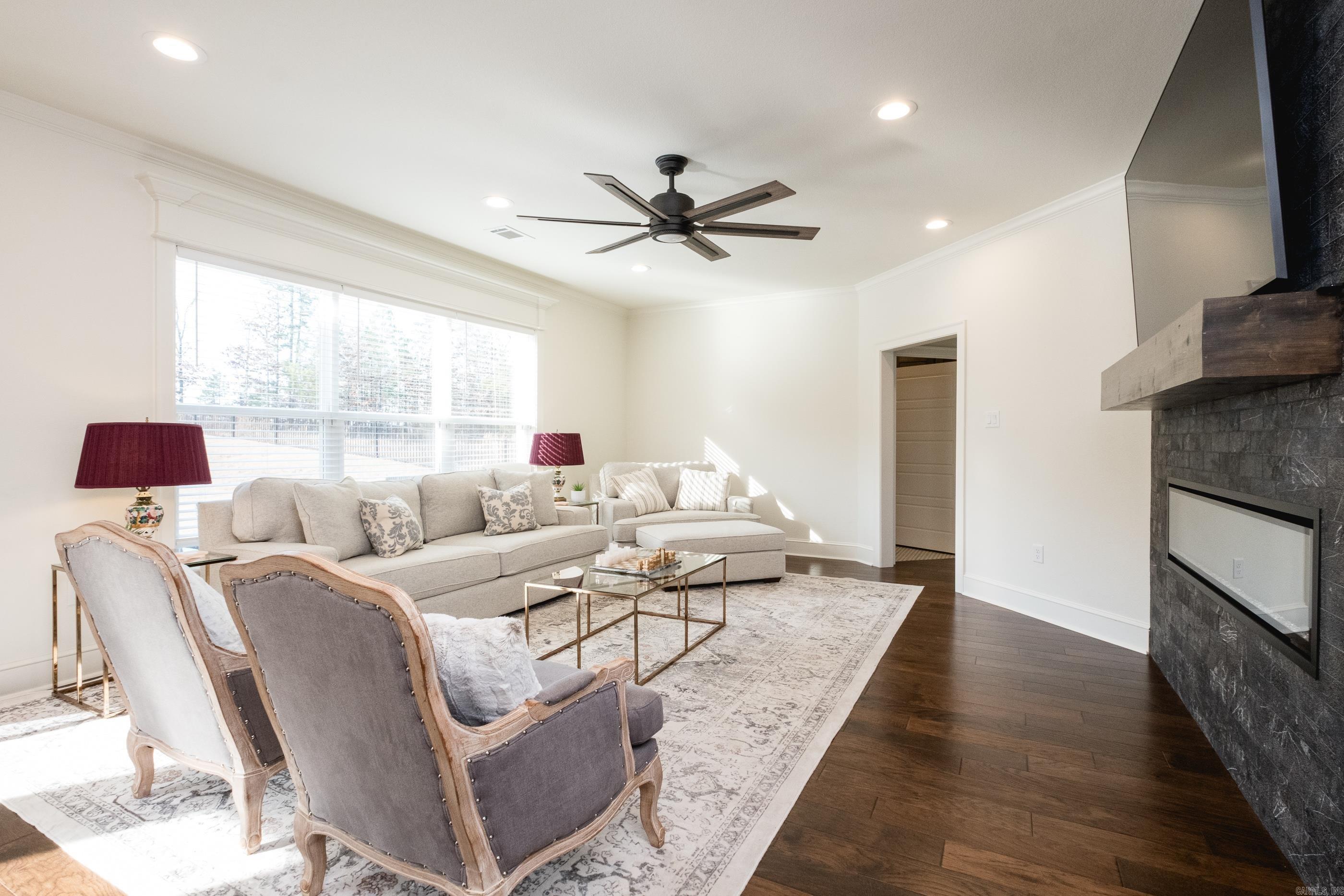 WATERVIEW ESTATES - Residential