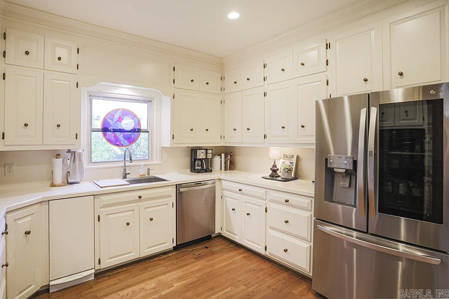 HUNTERS COVE ADDN - Residential