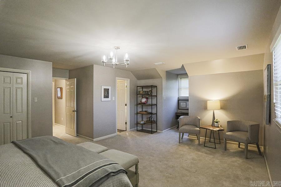 HUNTERS COVE ADDN - Residential