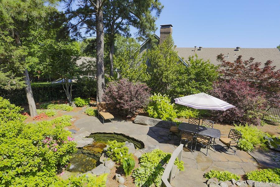 HUNTERS COVE ADDN - Residential