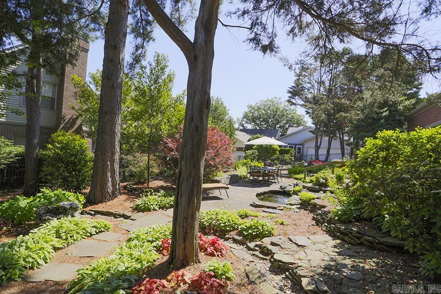 HUNTERS COVE ADDN - Residential