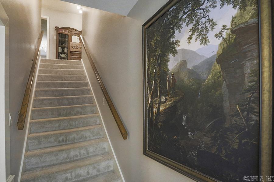 HUNTERS COVE ADDN - Residential