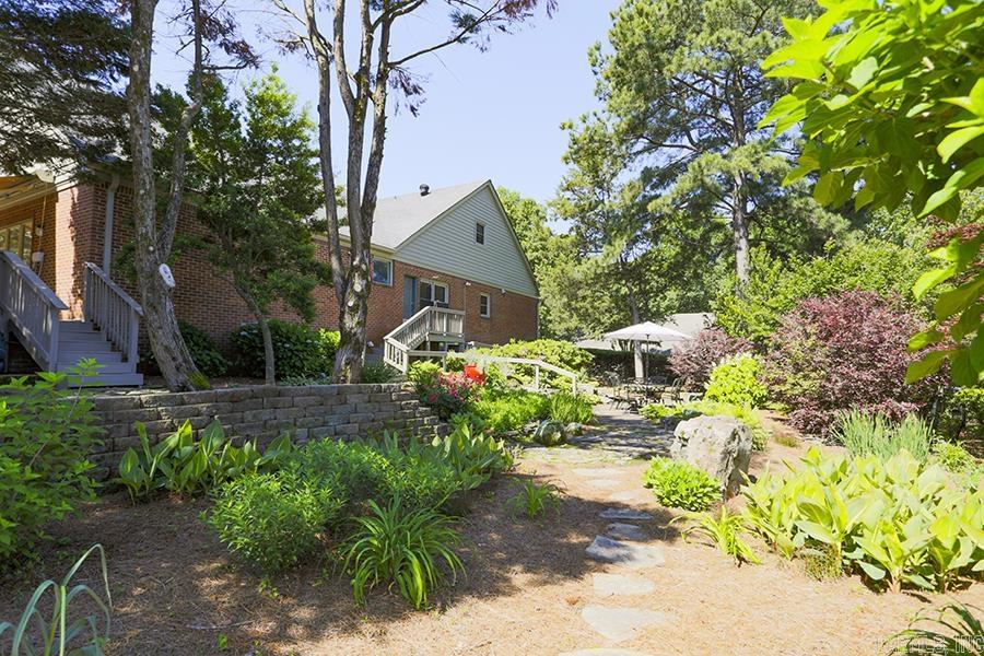 HUNTERS COVE ADDN - Residential