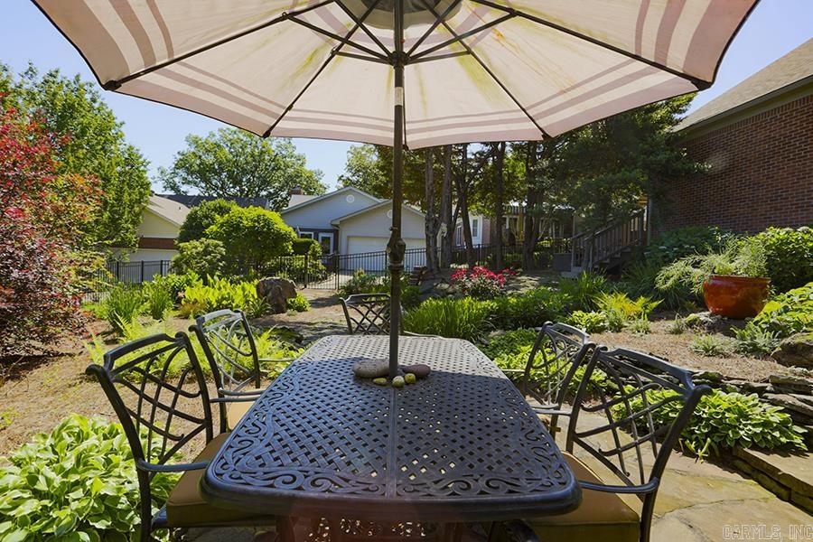 HUNTERS COVE ADDN - Residential