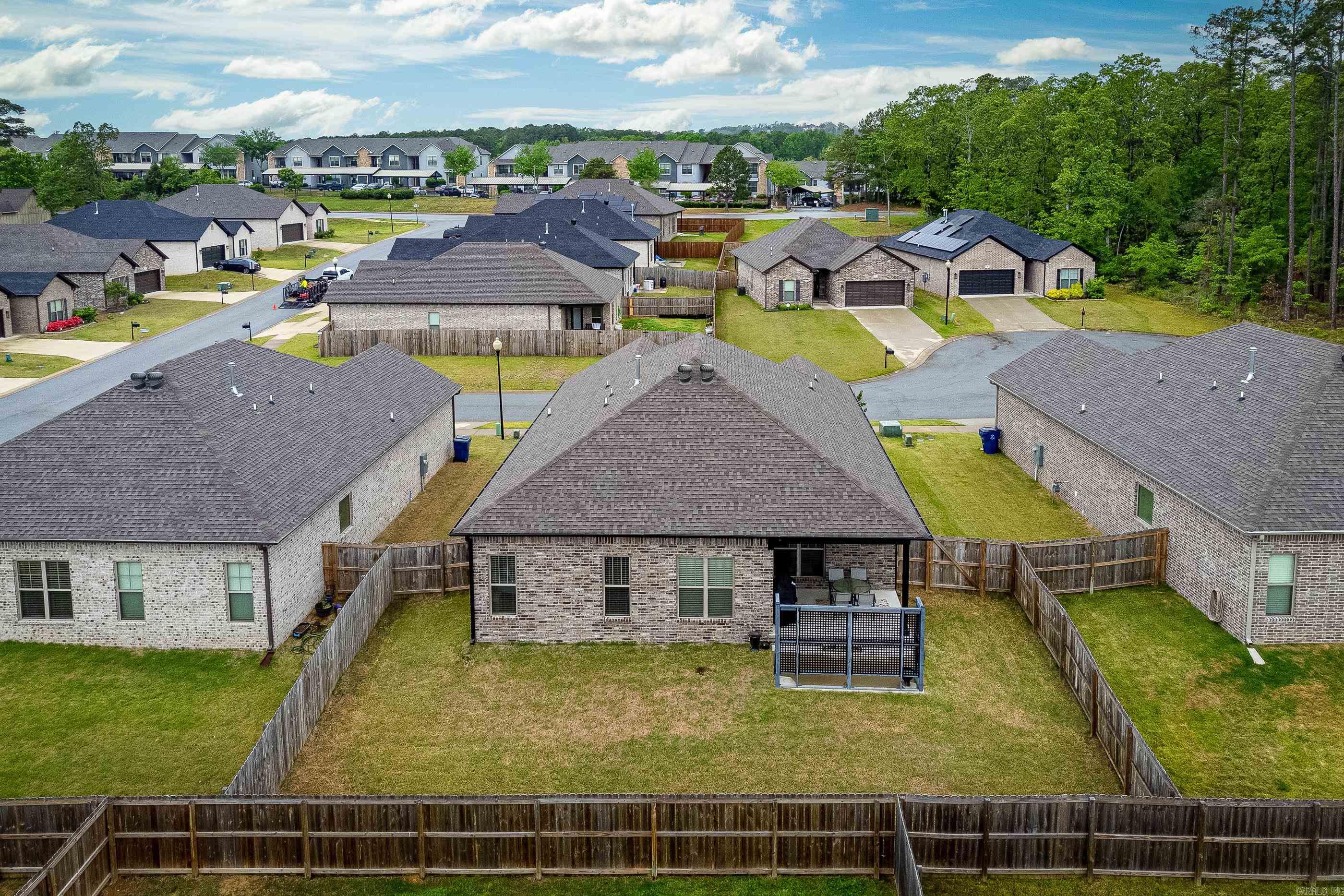 CARNAHAN VILLAGE SUB - Residential