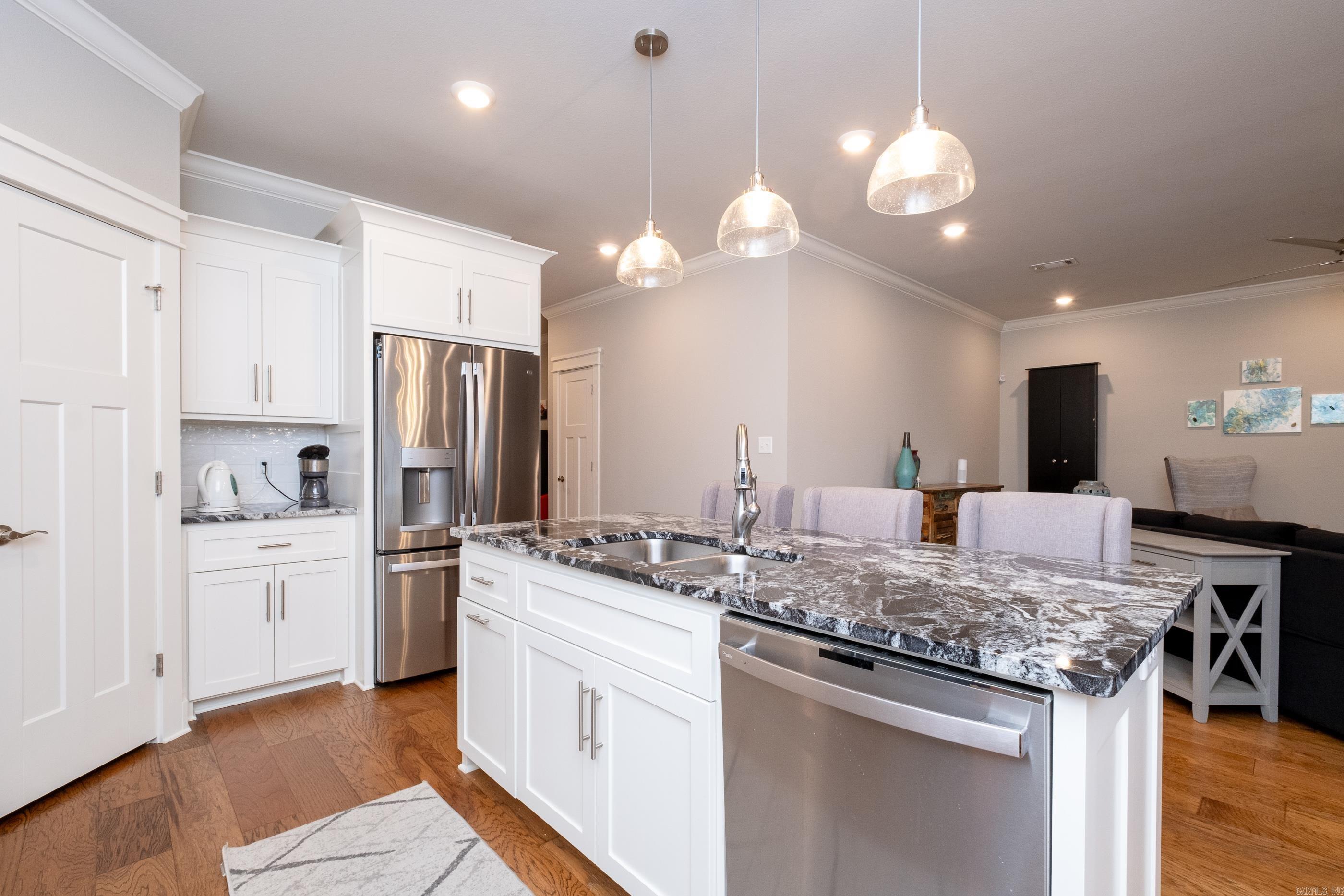 CARNAHAN VILLAGE SUB - Residential