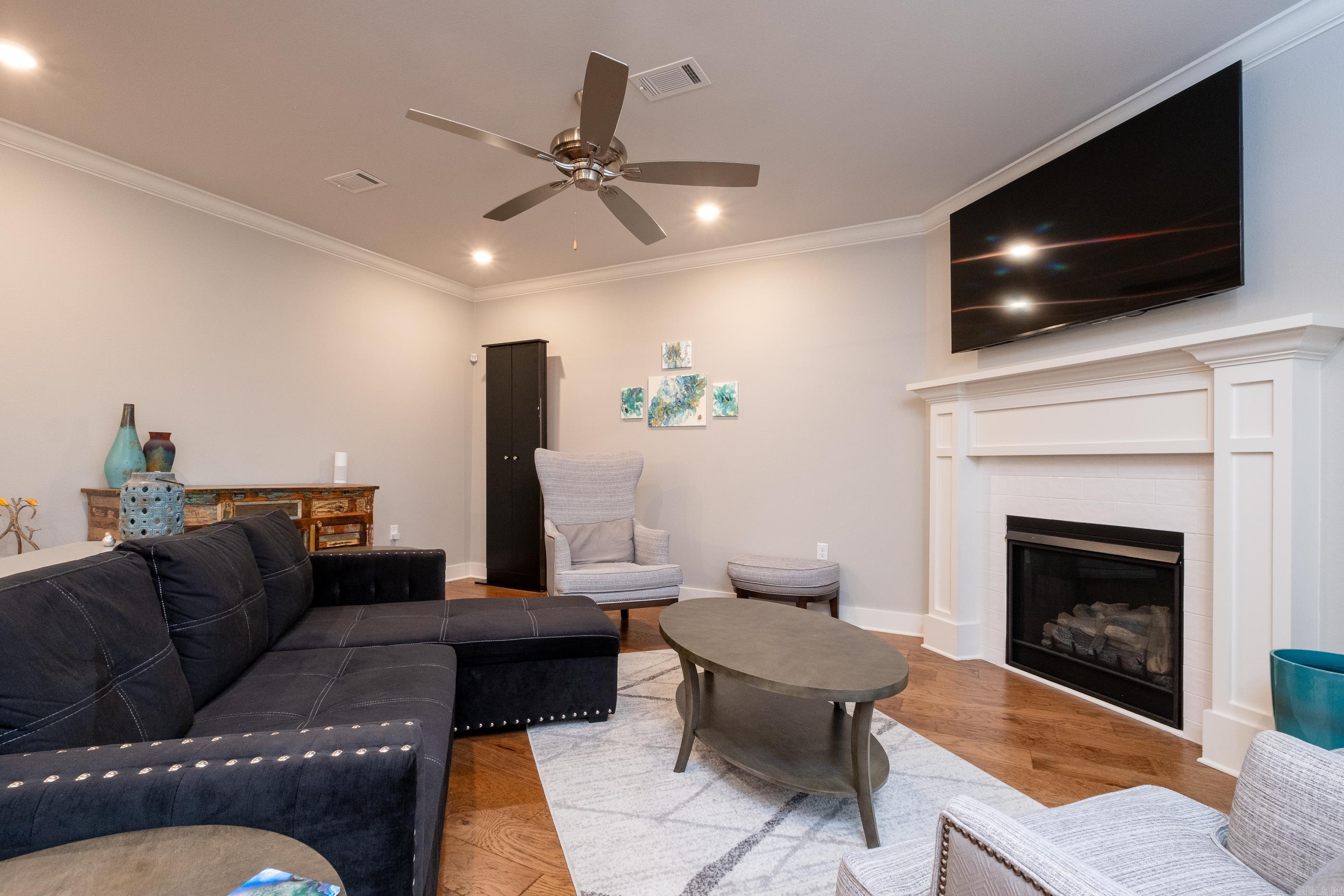 CARNAHAN VILLAGE SUB - Residential