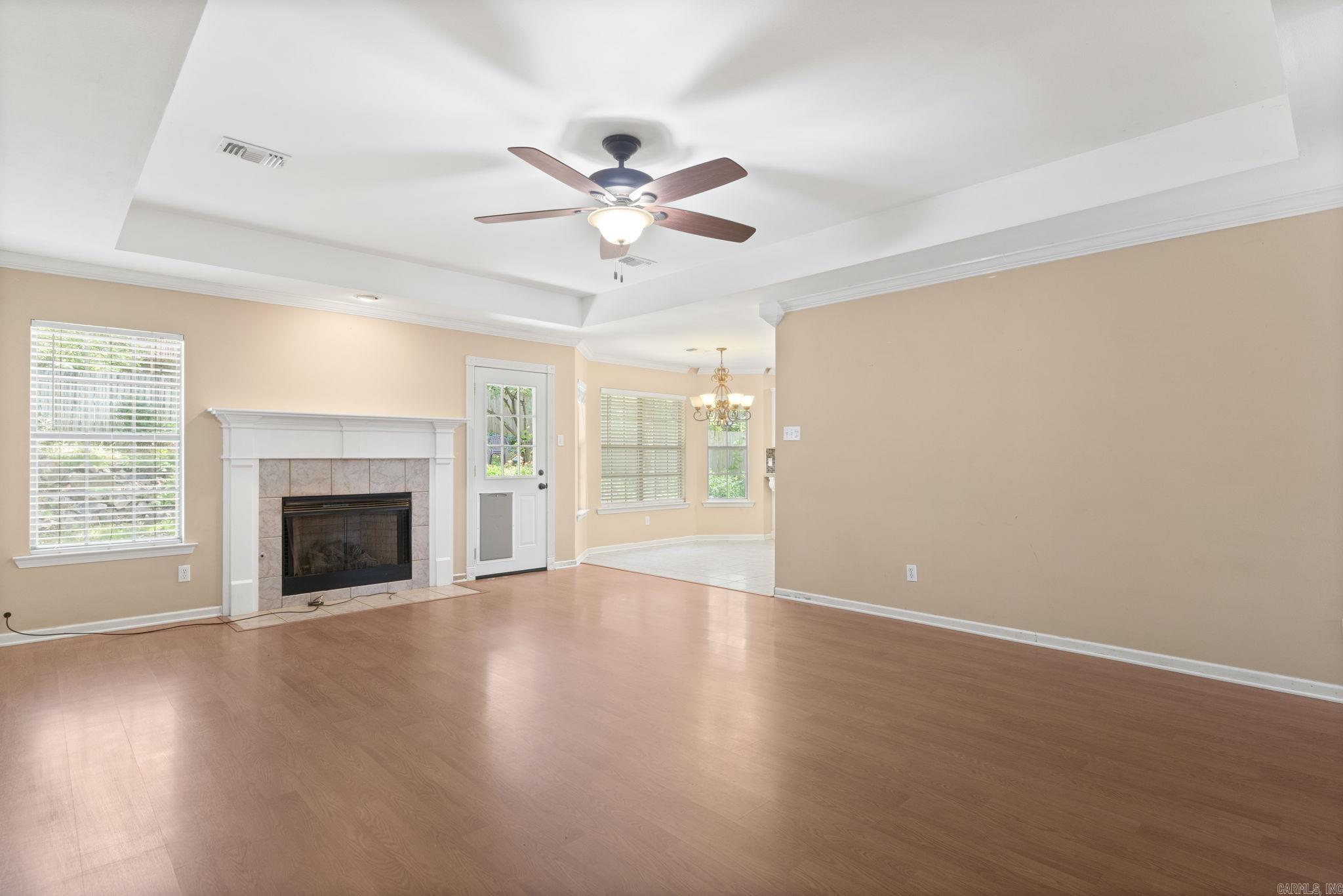 NORTH POINTE ADDN - Residential
