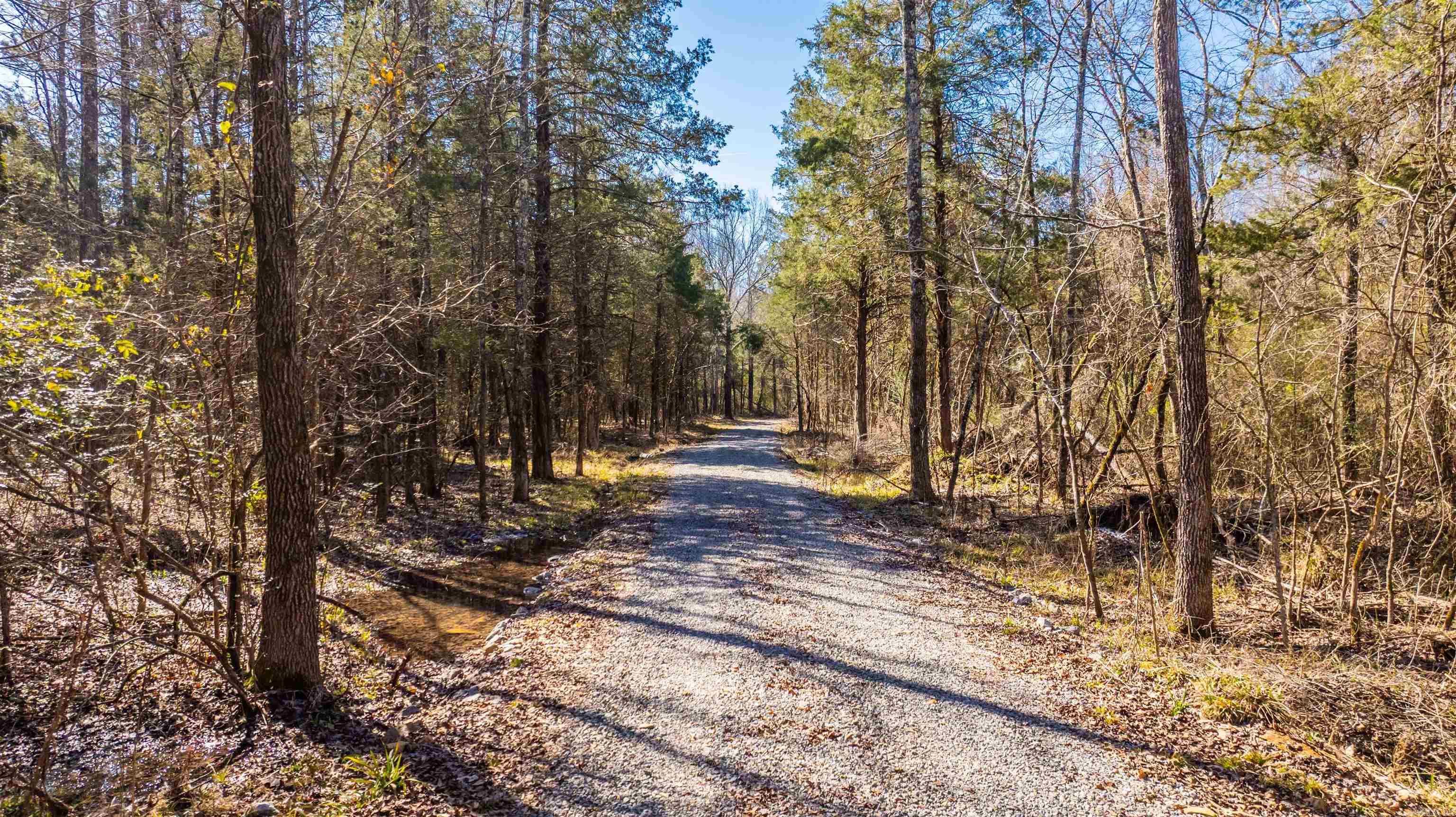 Metes & Bounds - Land