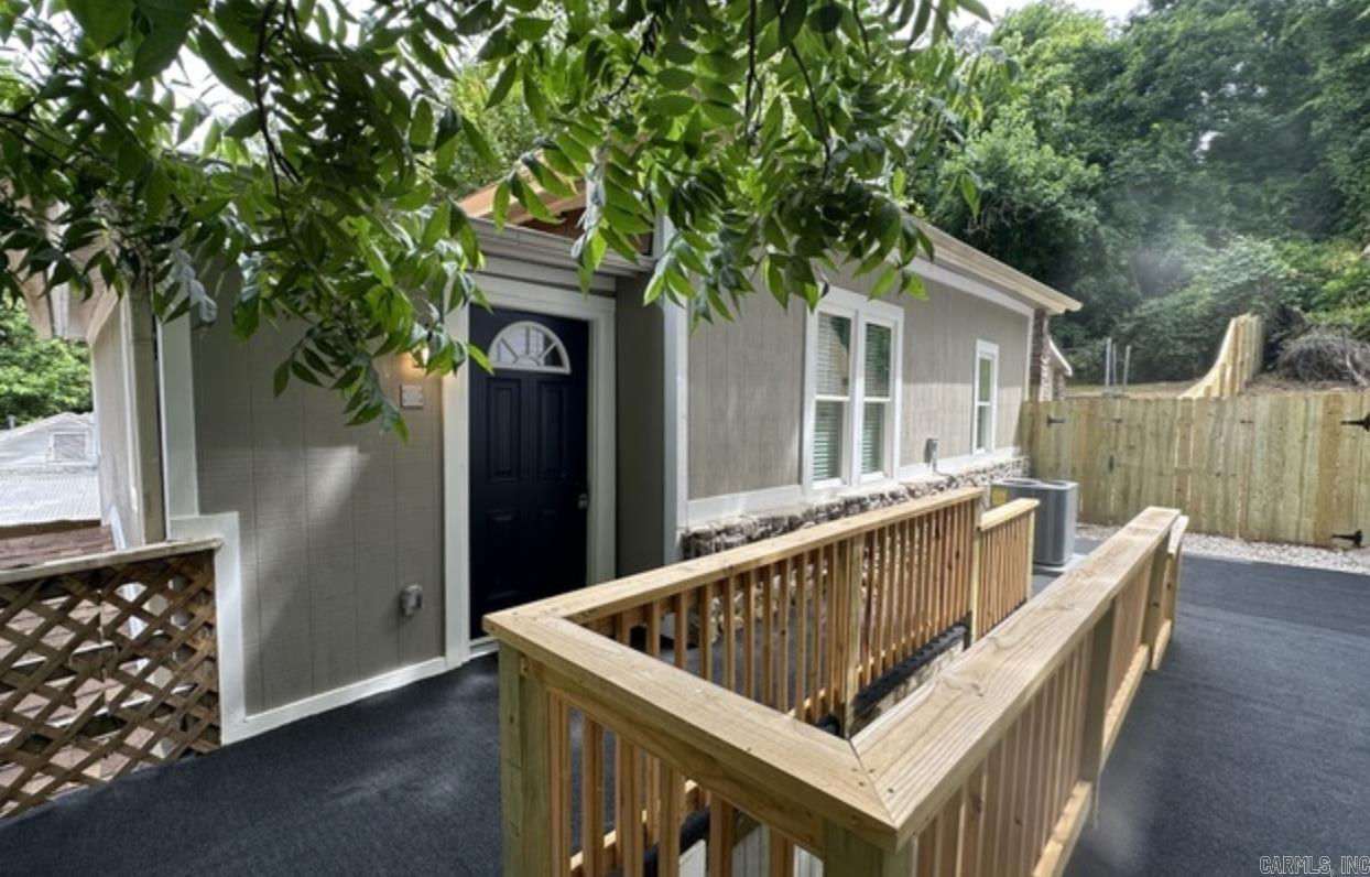 BRYANT & JAGGERS - Residential