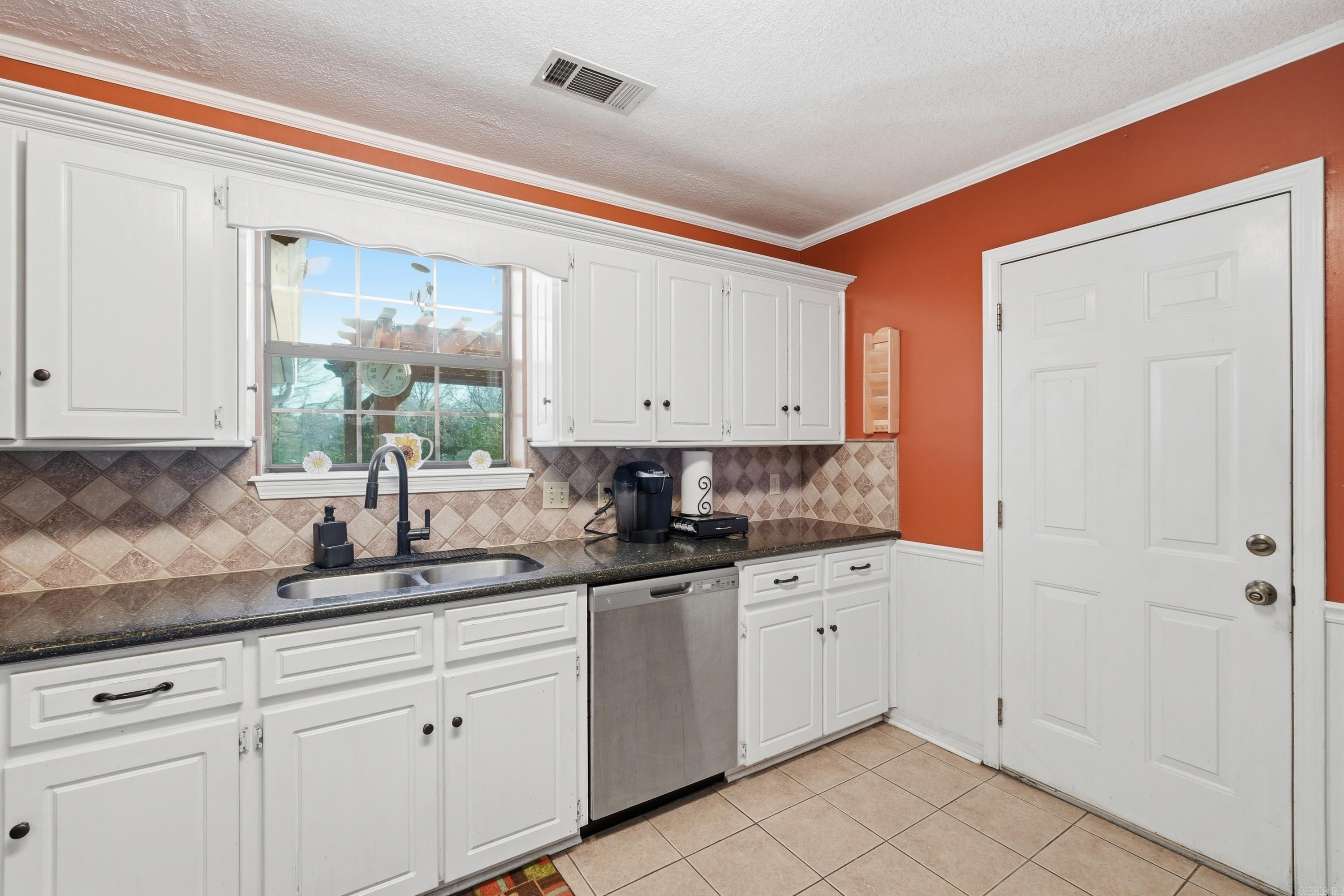 DOGWOOD MEADOWS - Residential