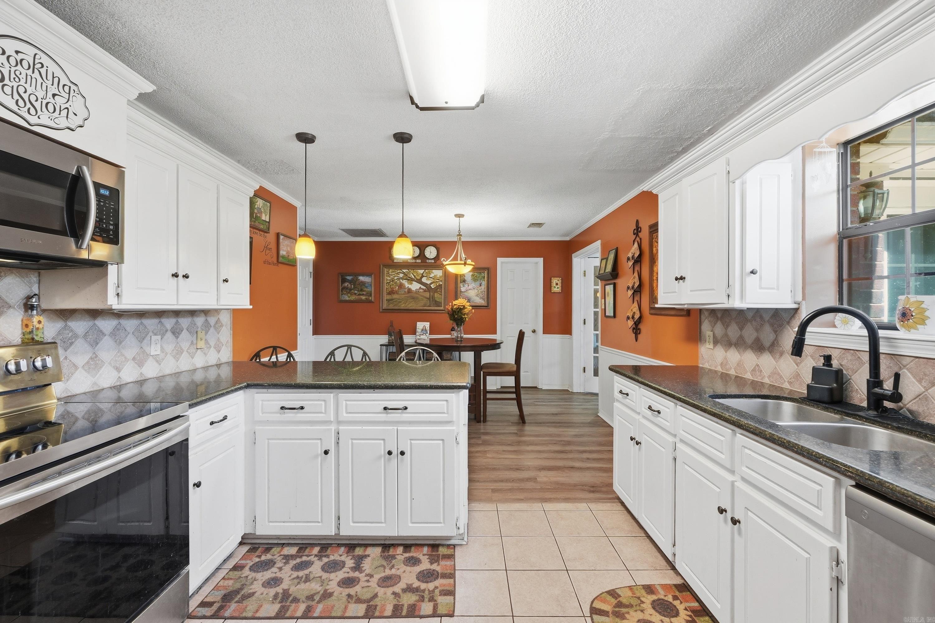 DOGWOOD MEADOWS - Residential