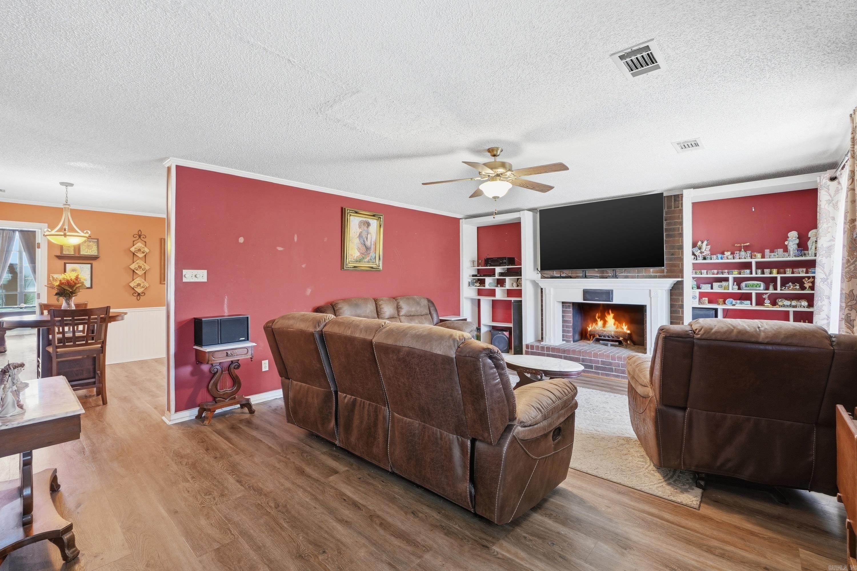 DOGWOOD MEADOWS - Residential