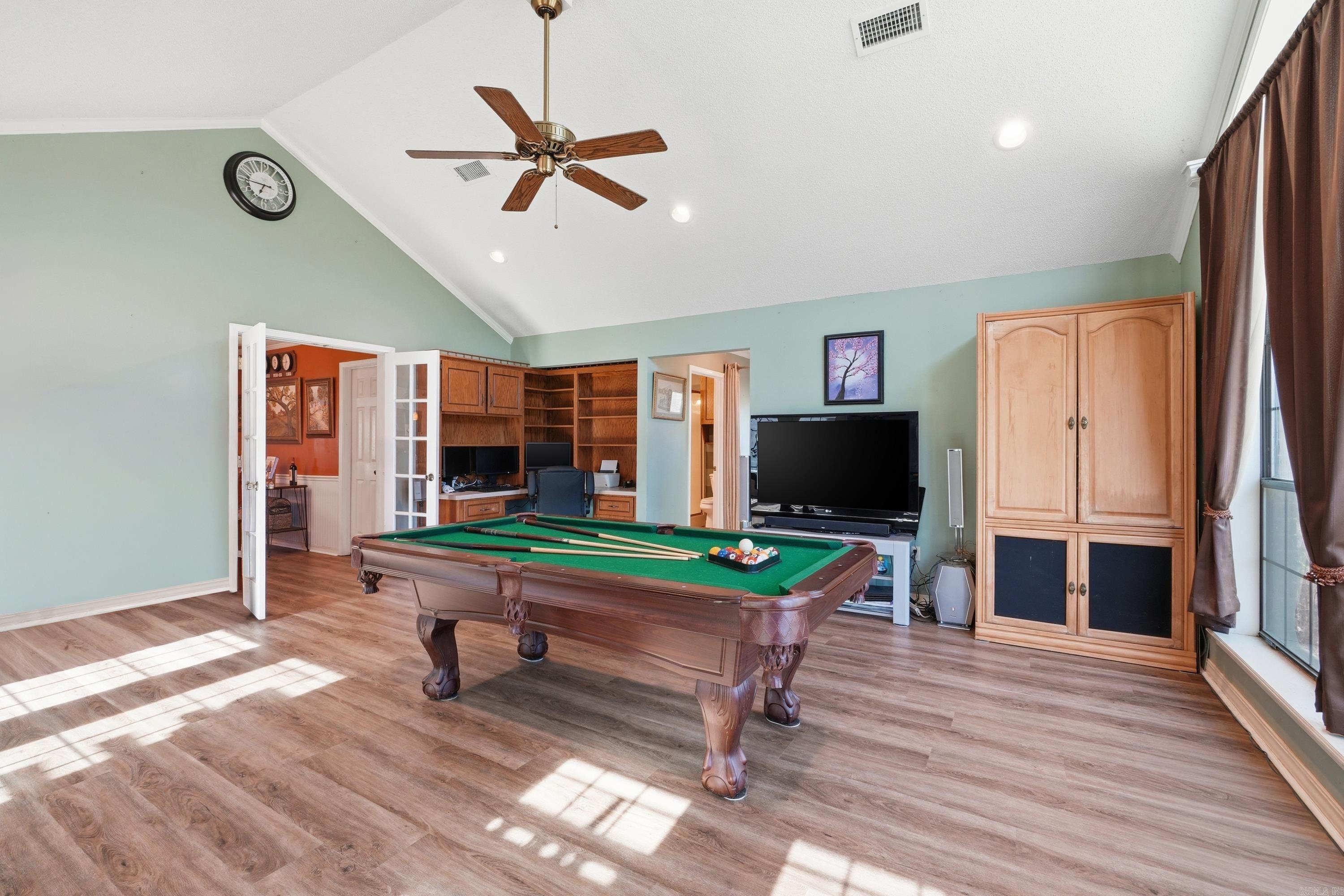 DOGWOOD MEADOWS - Residential