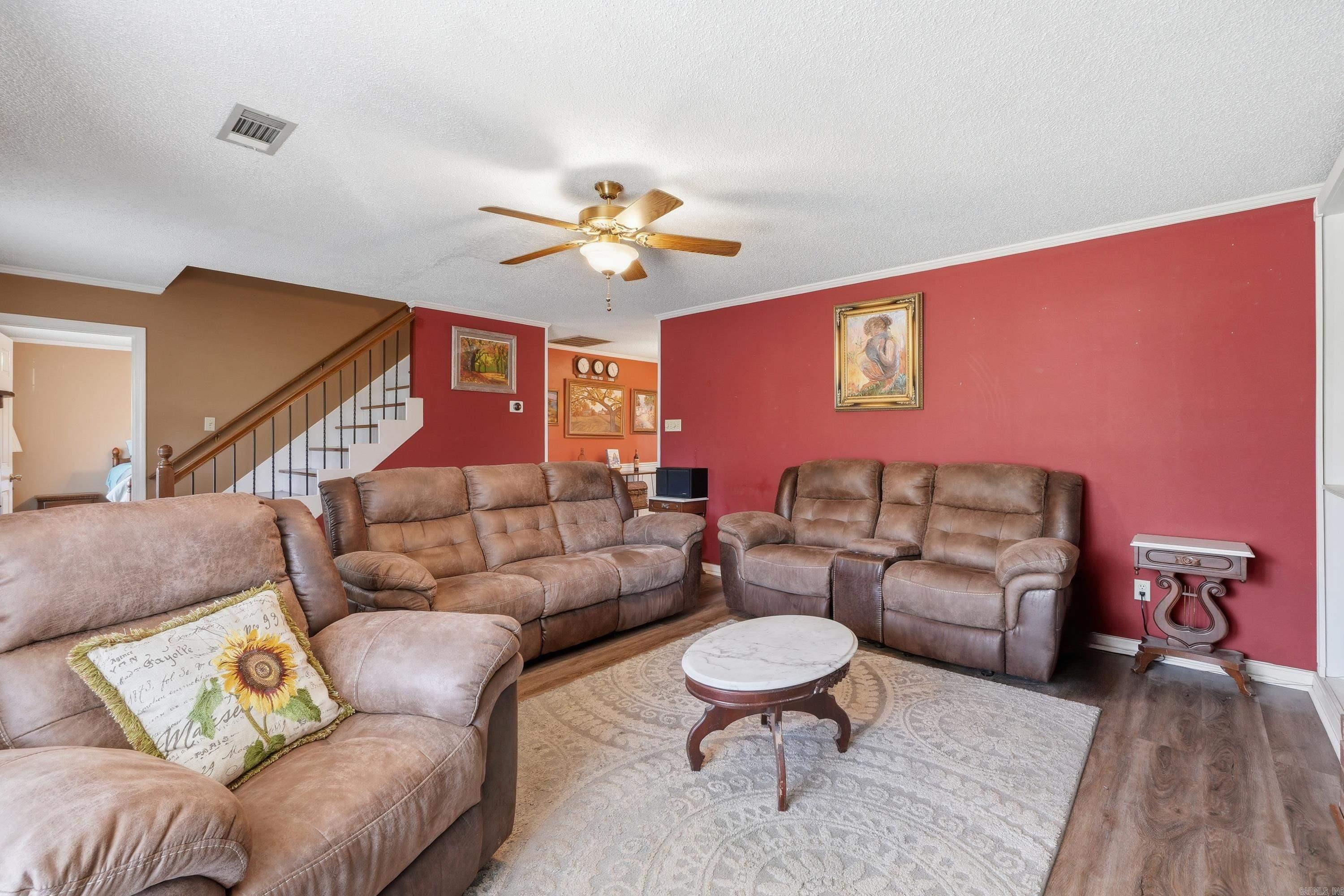 DOGWOOD MEADOWS - Residential