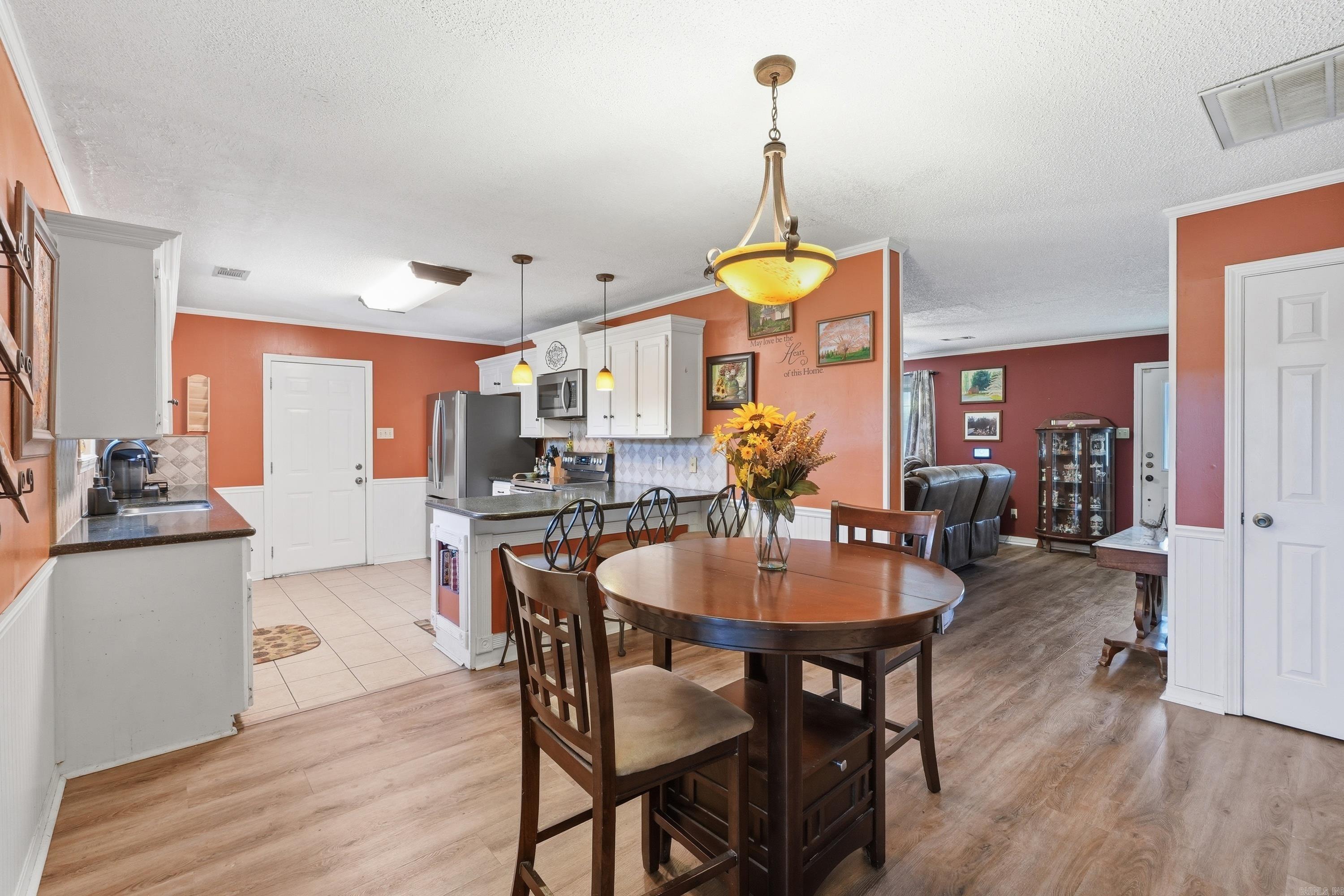 DOGWOOD MEADOWS - Residential