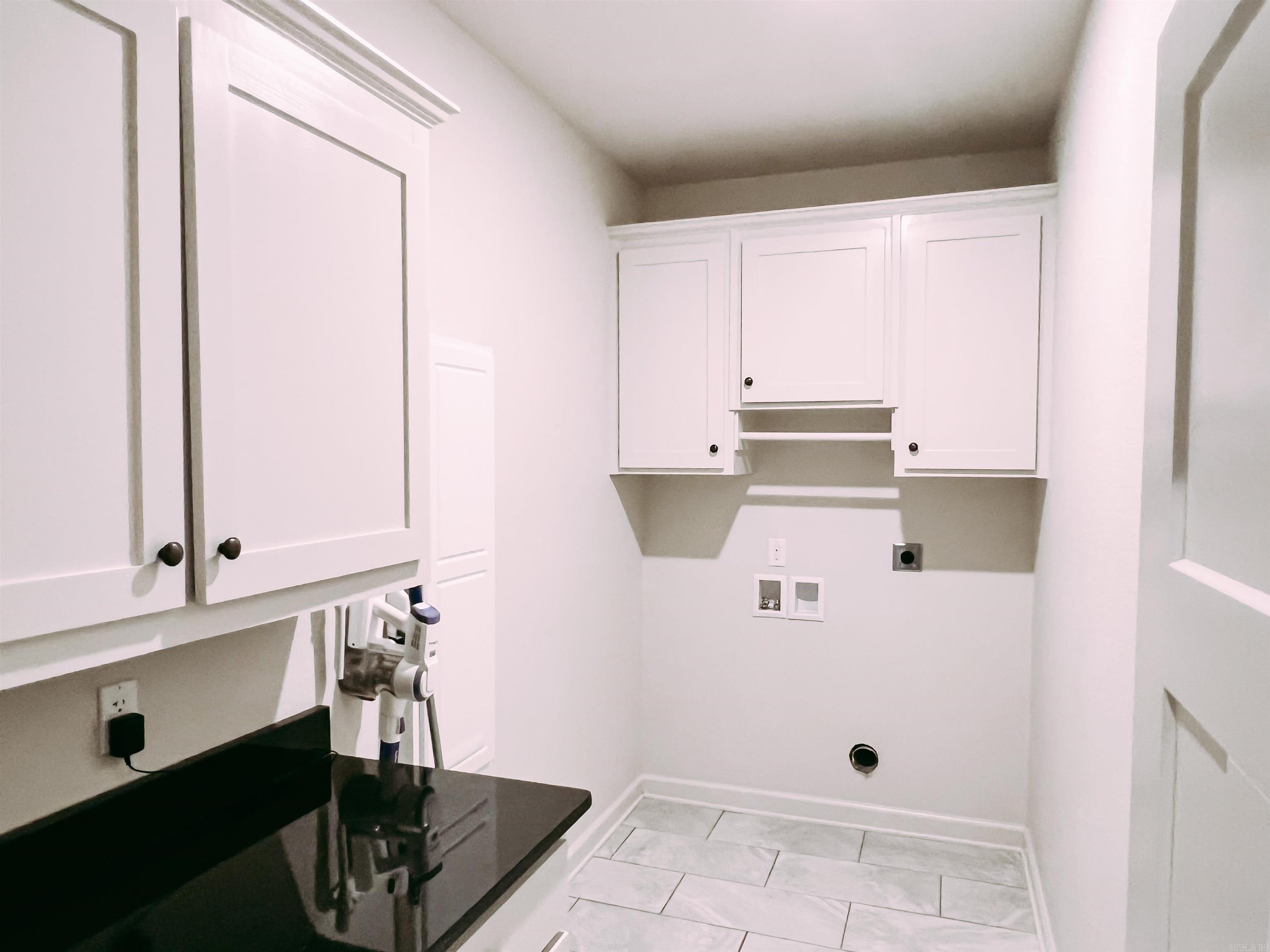 SHADOW CREEK - Residential