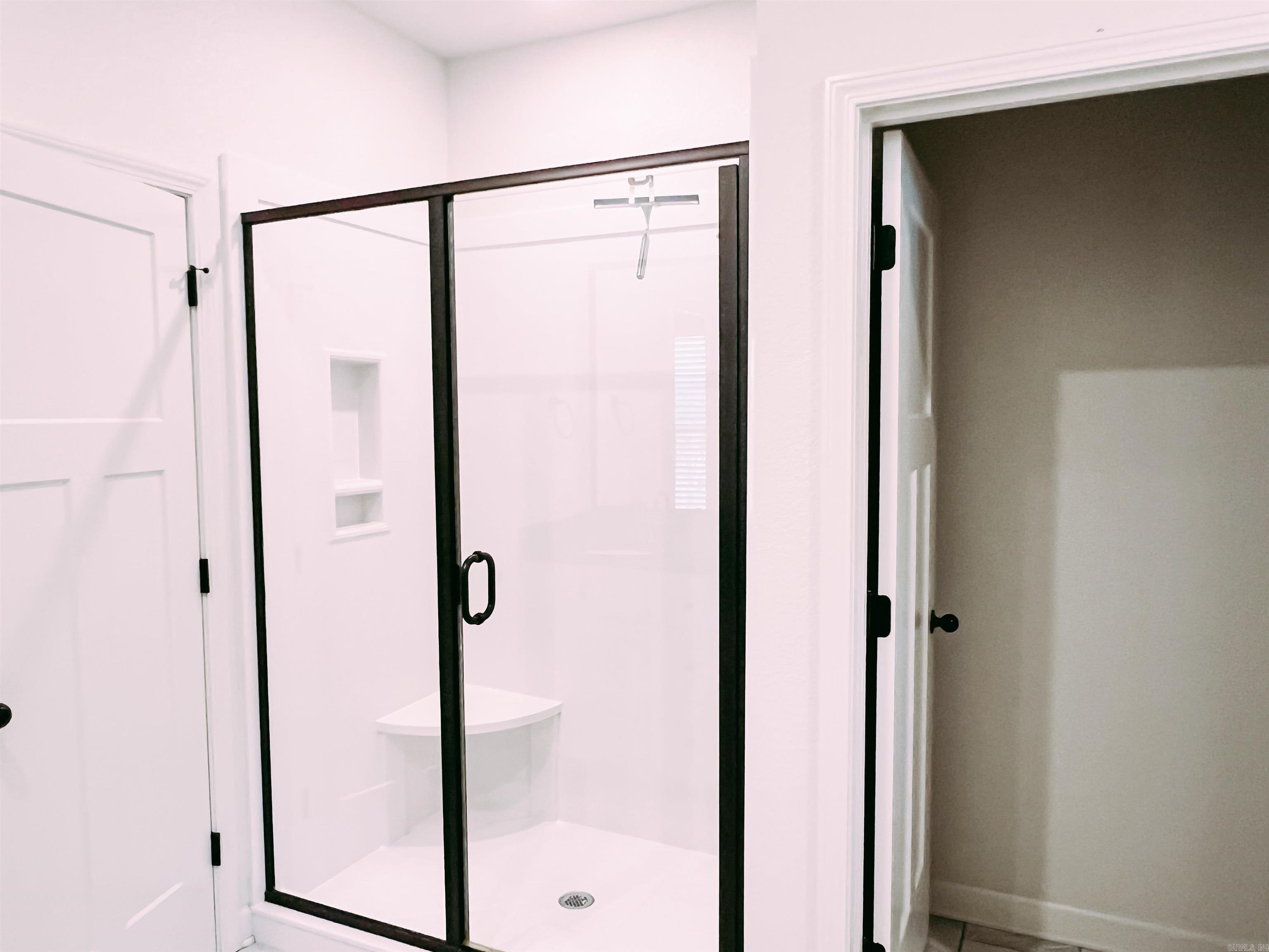 SHADOW CREEK - Residential