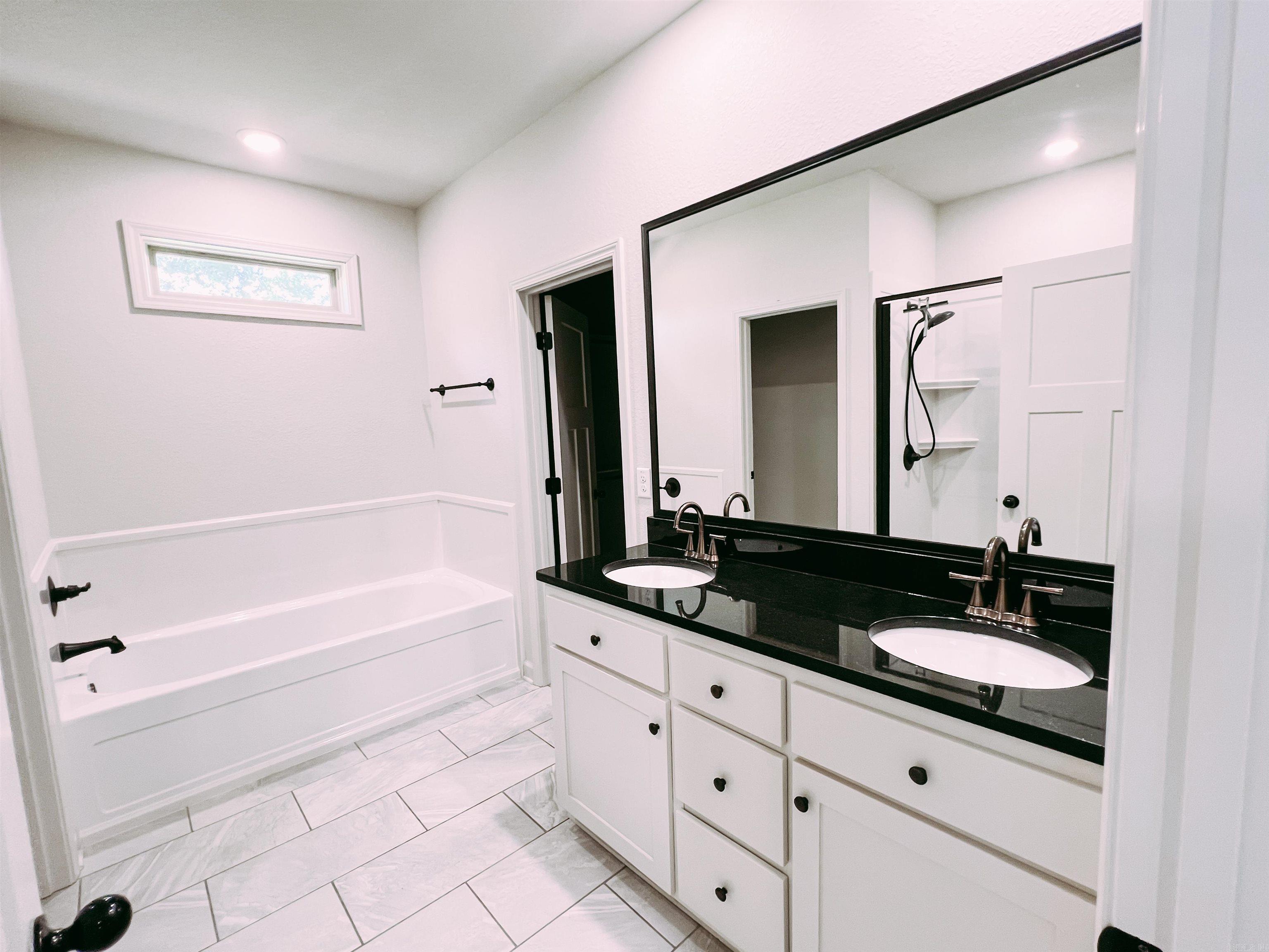 SHADOW CREEK - Residential