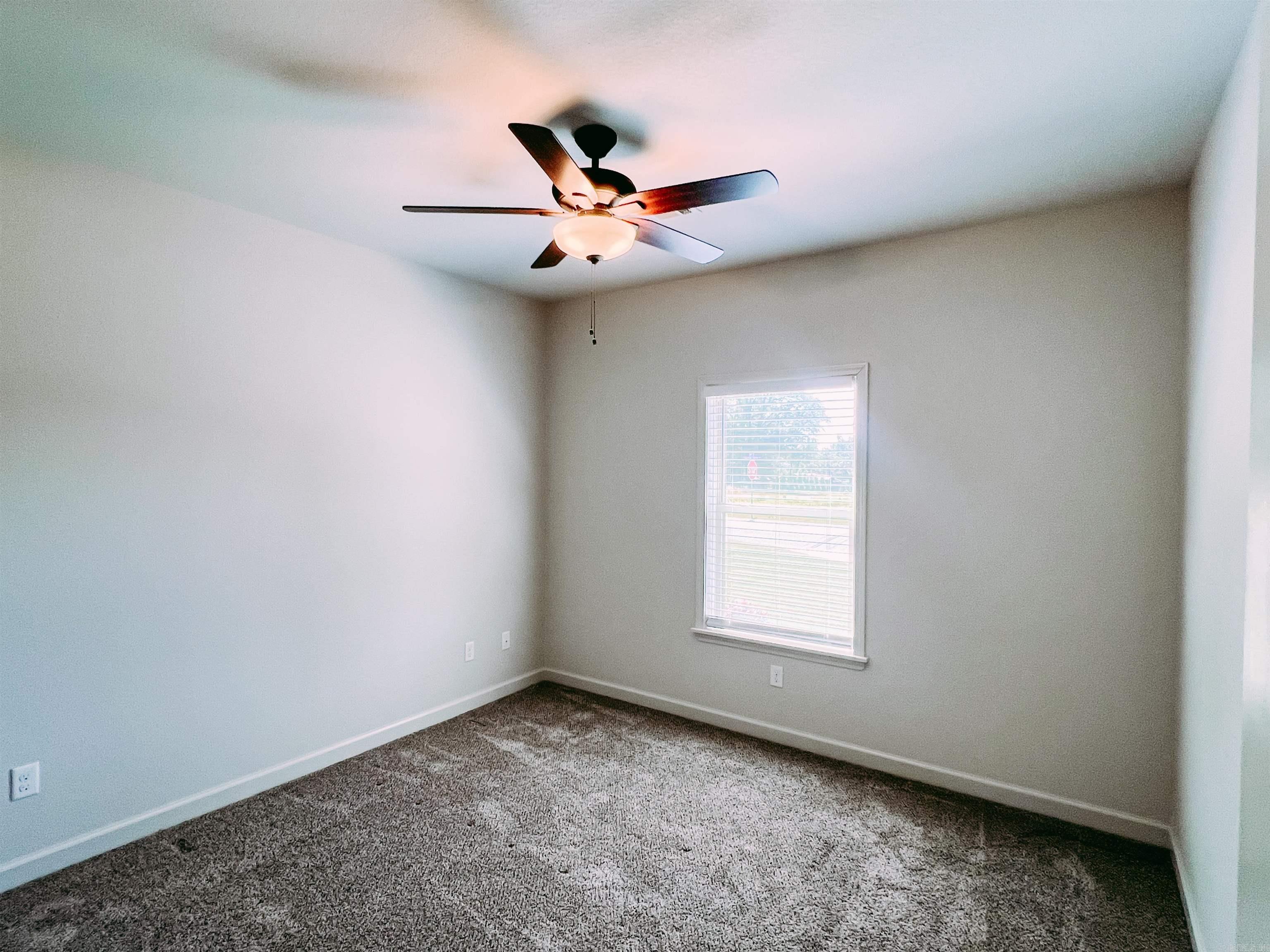 SHADOW CREEK - Residential