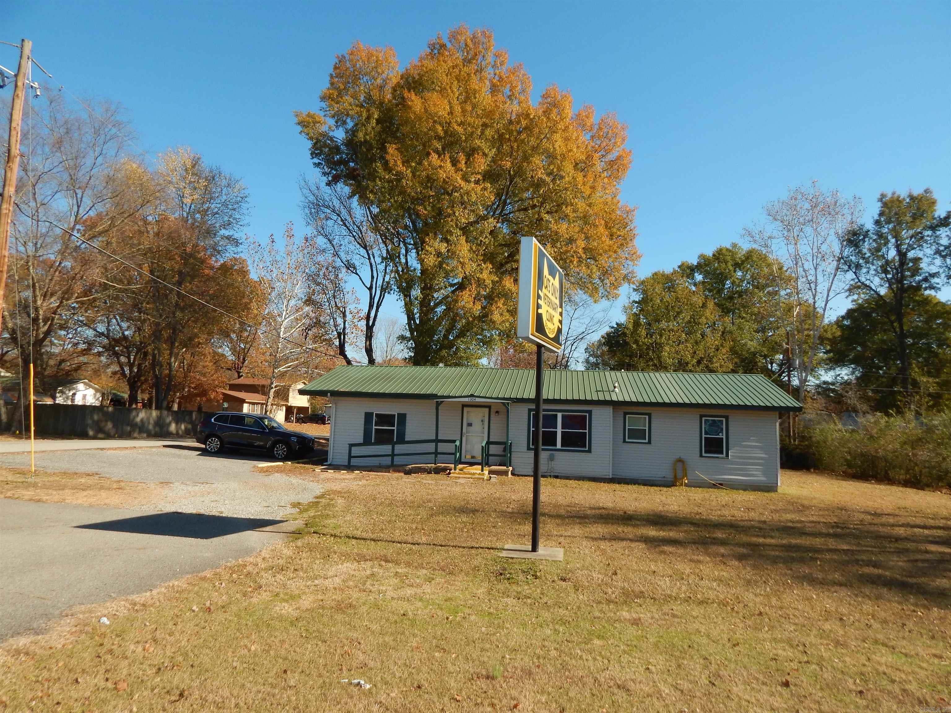 Searcy Outlots - Commercial Sale