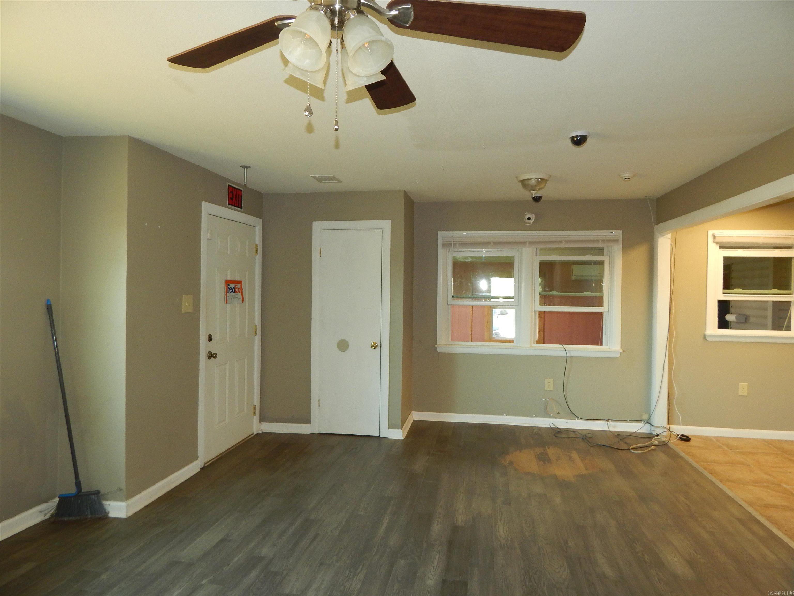Searcy Outlots - Commercial Sale