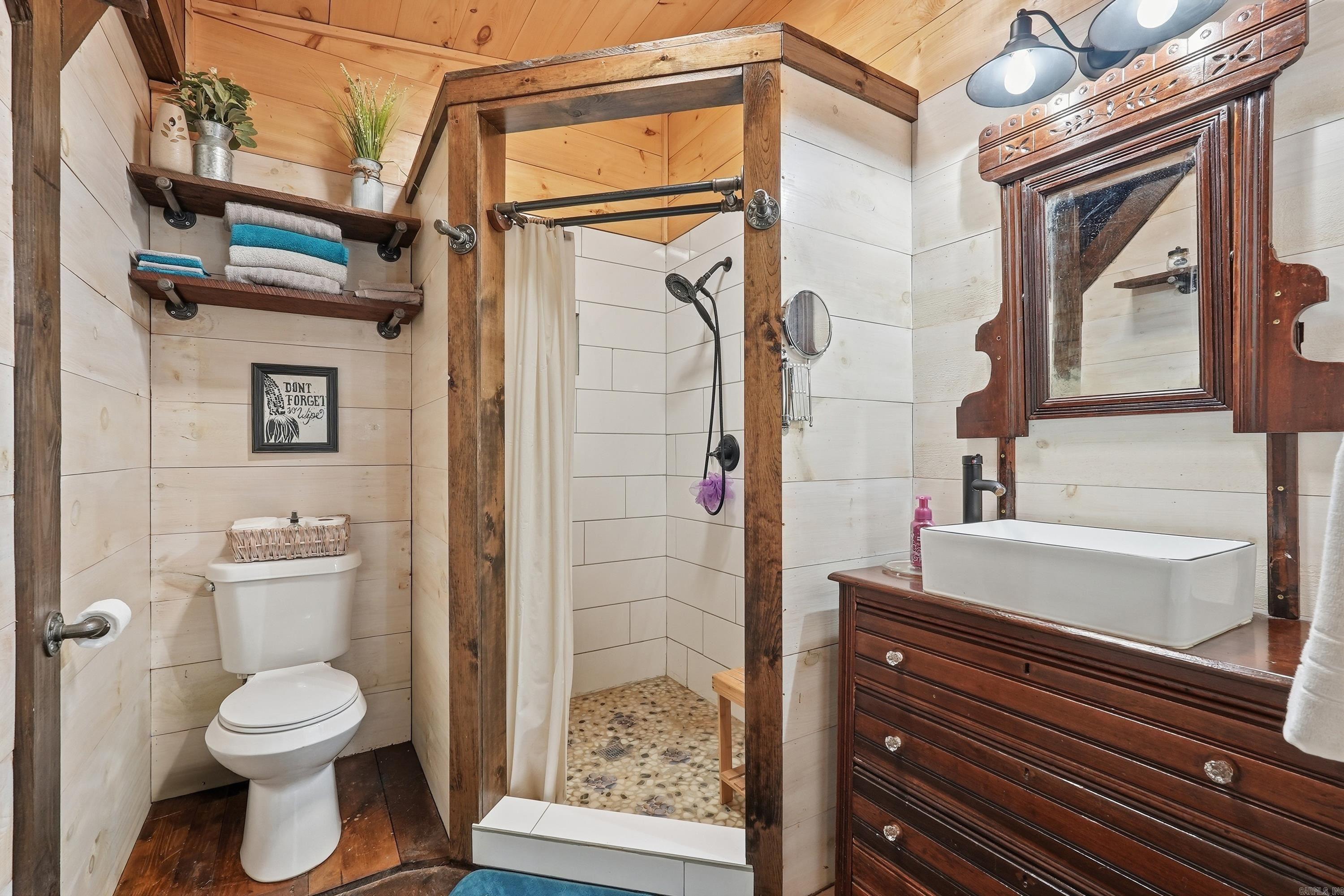 Metes & Bounds - Residential