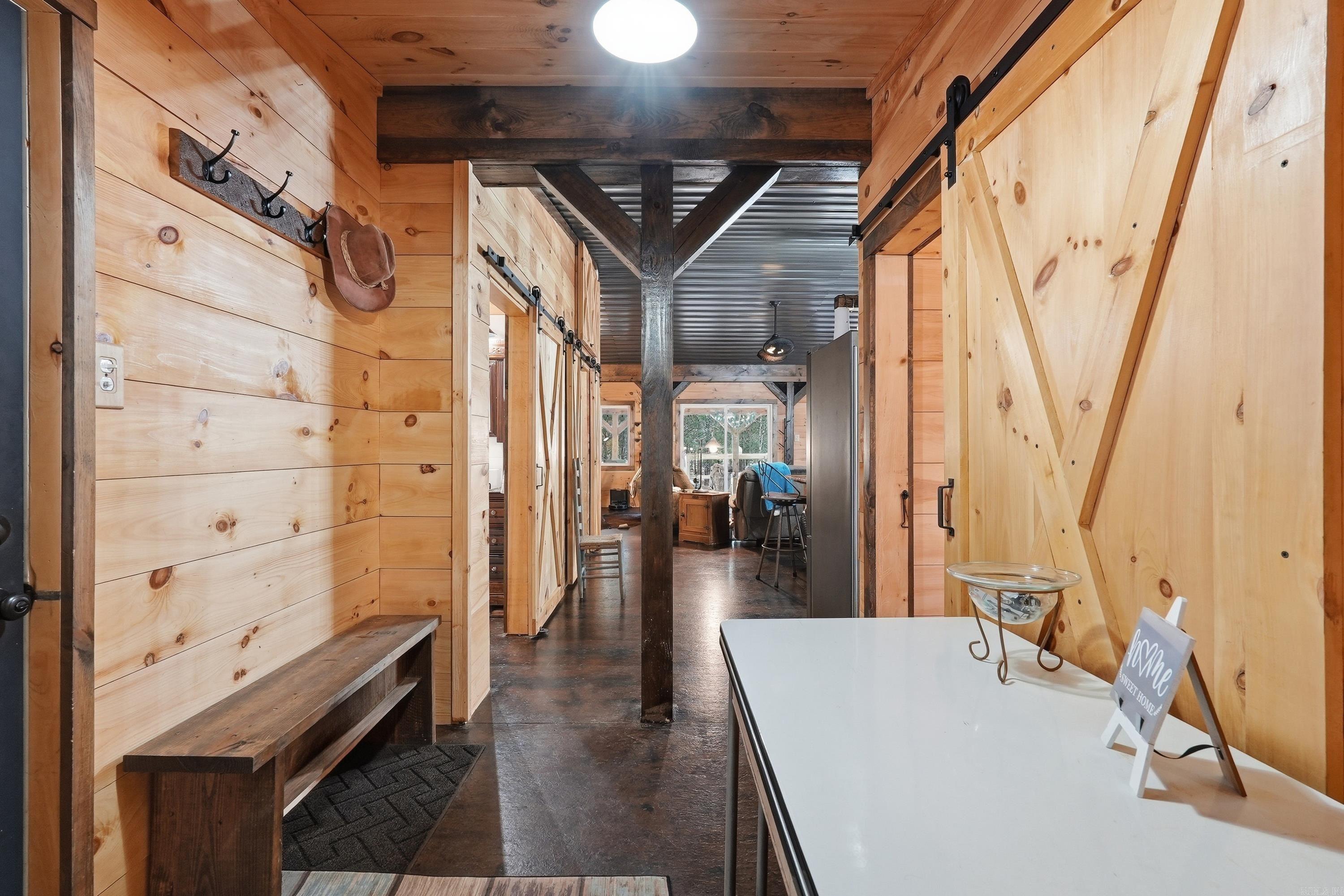 Metes & Bounds - Residential