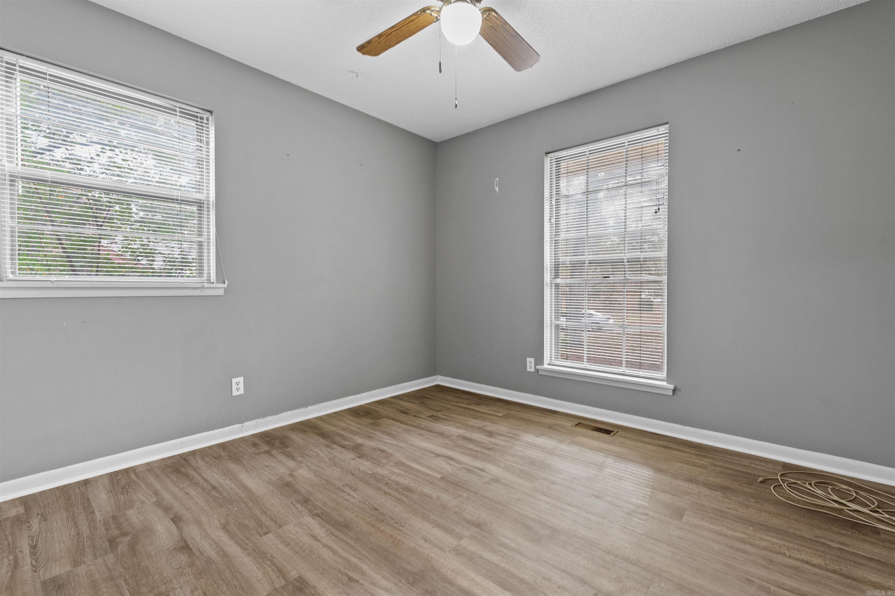 INDIAN HILLS - Residential