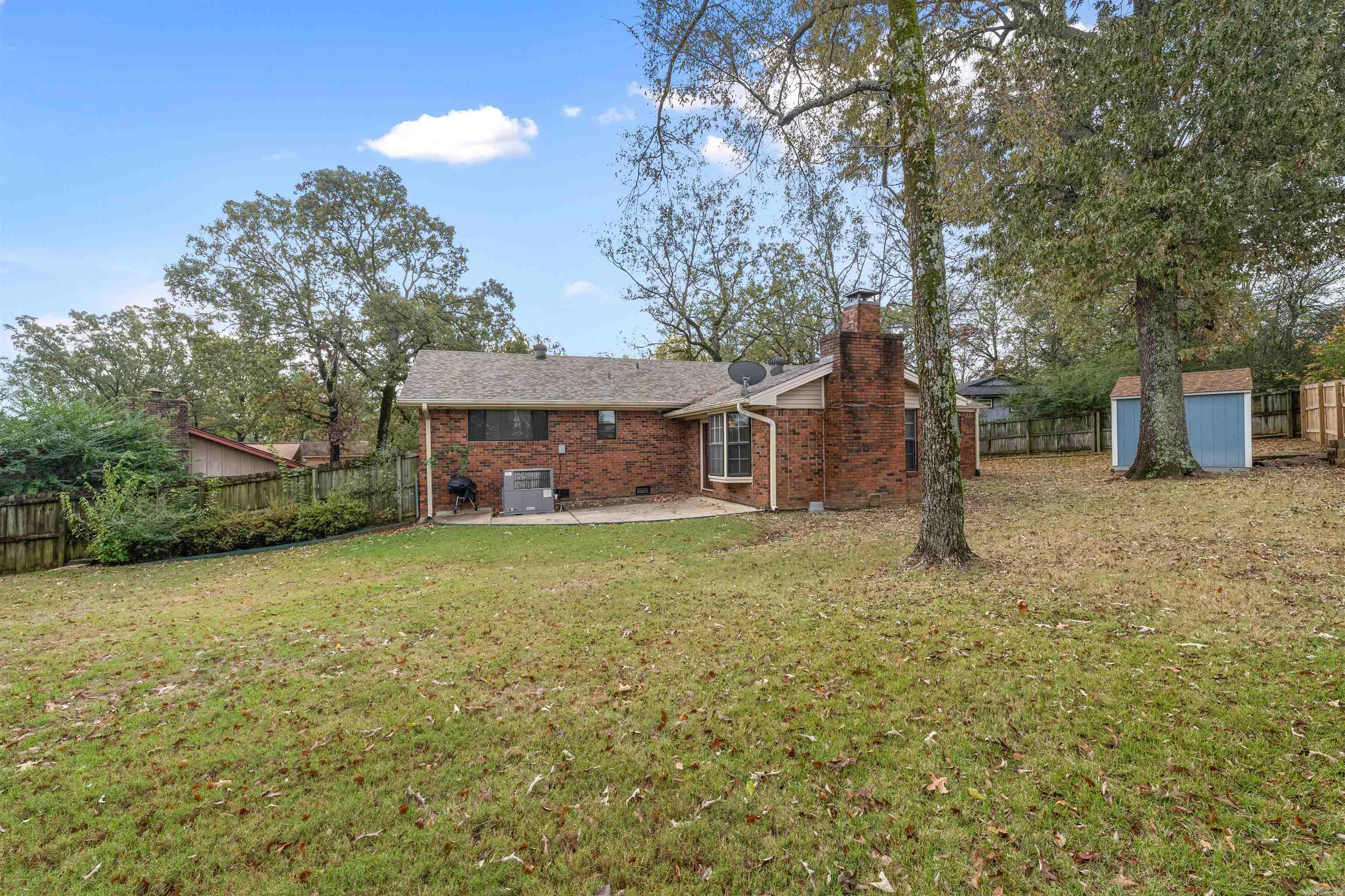 INDIAN HILLS - Residential