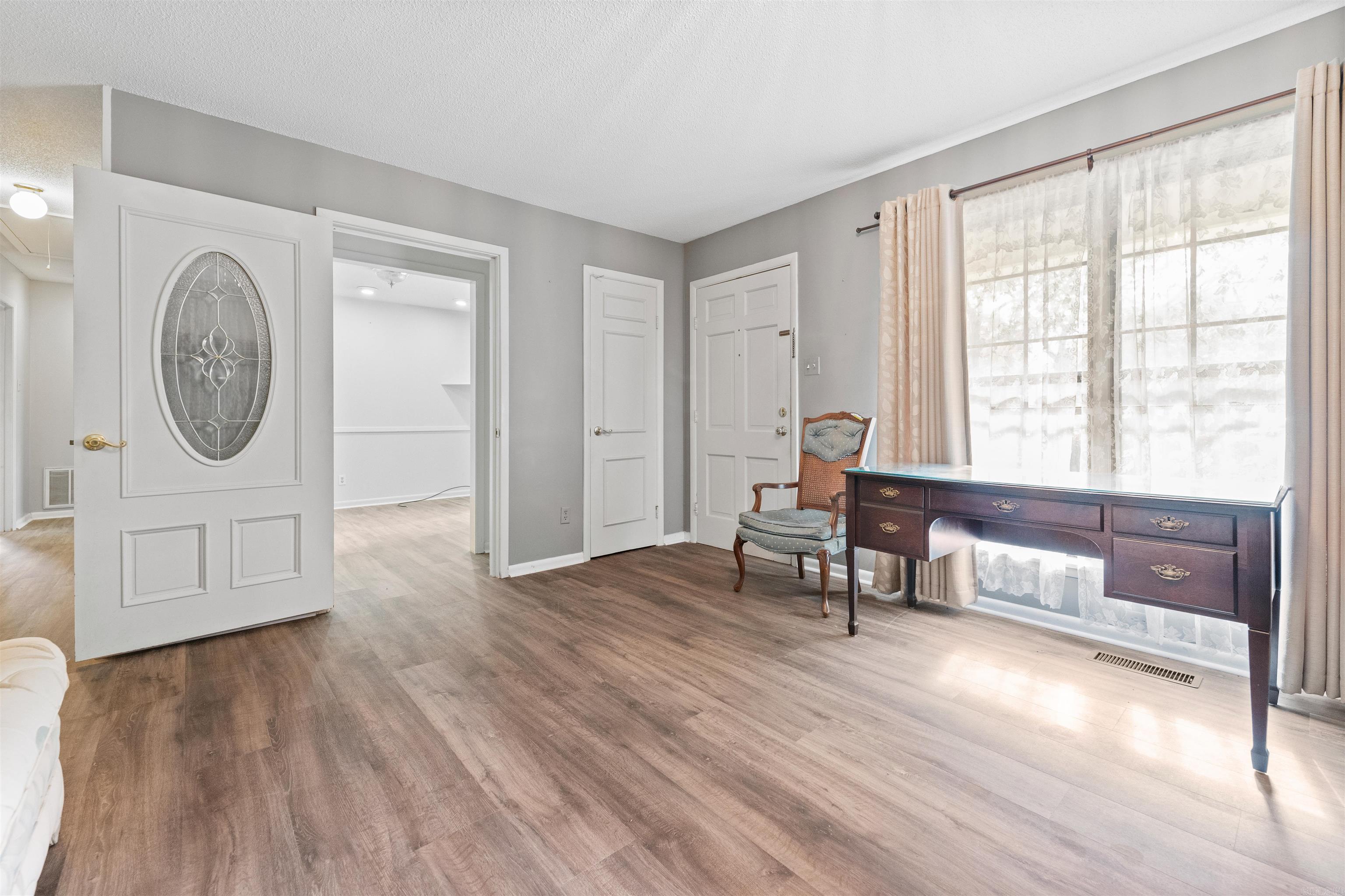 INDIAN HILLS - Residential