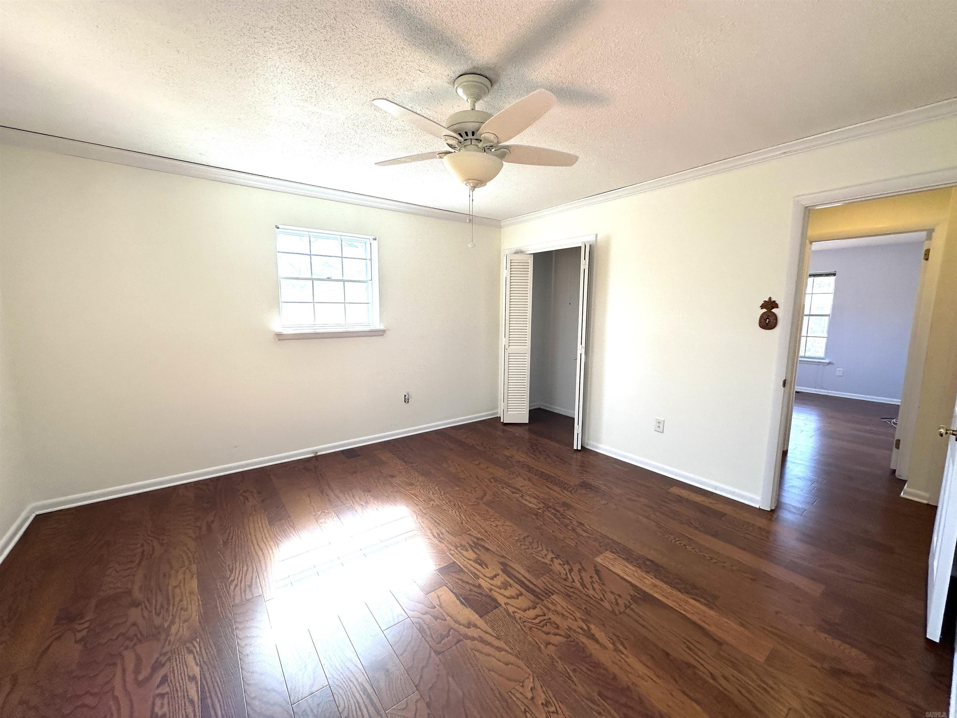 PIKE VIEW - Residential