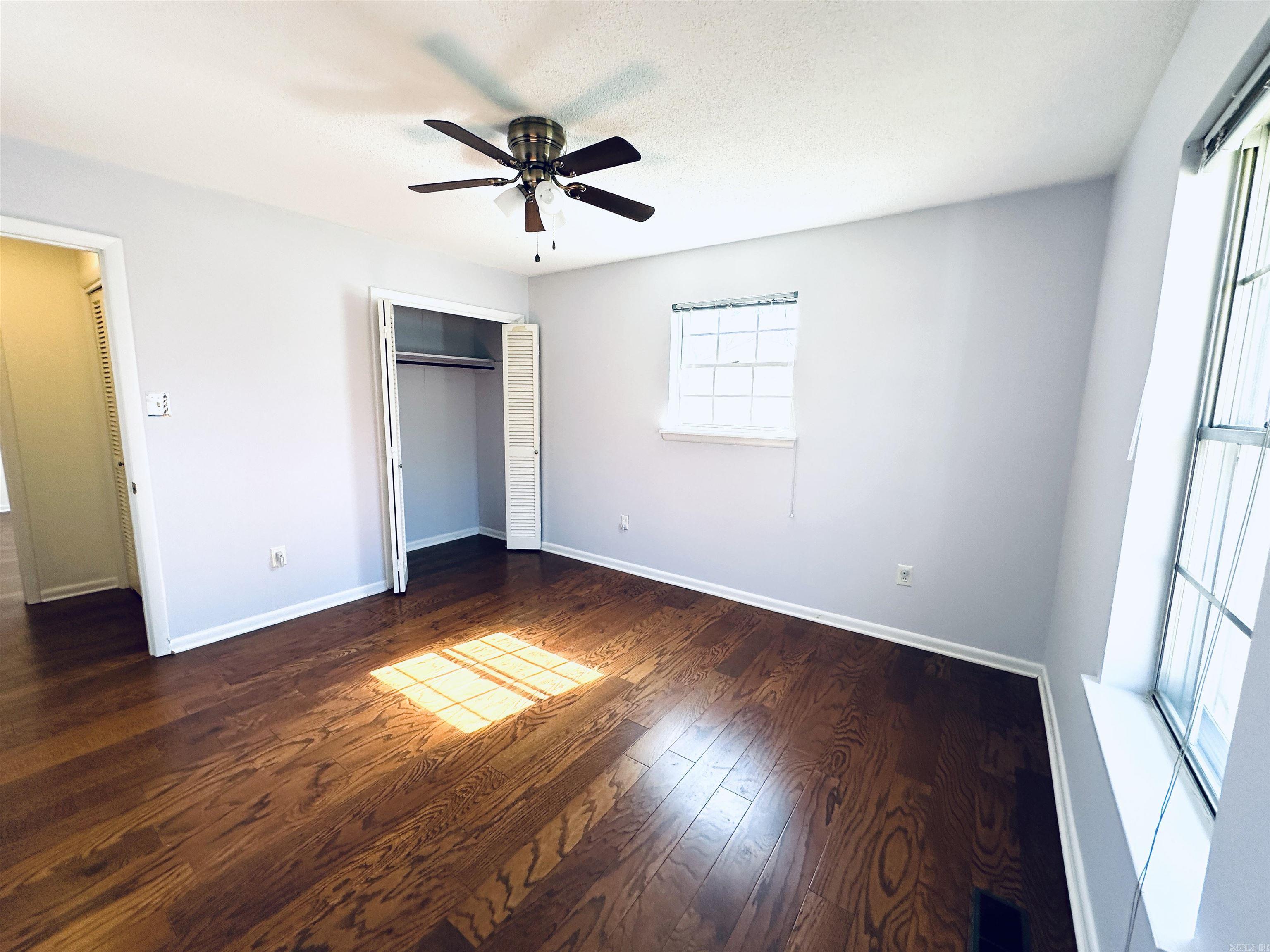 PIKE VIEW - Residential