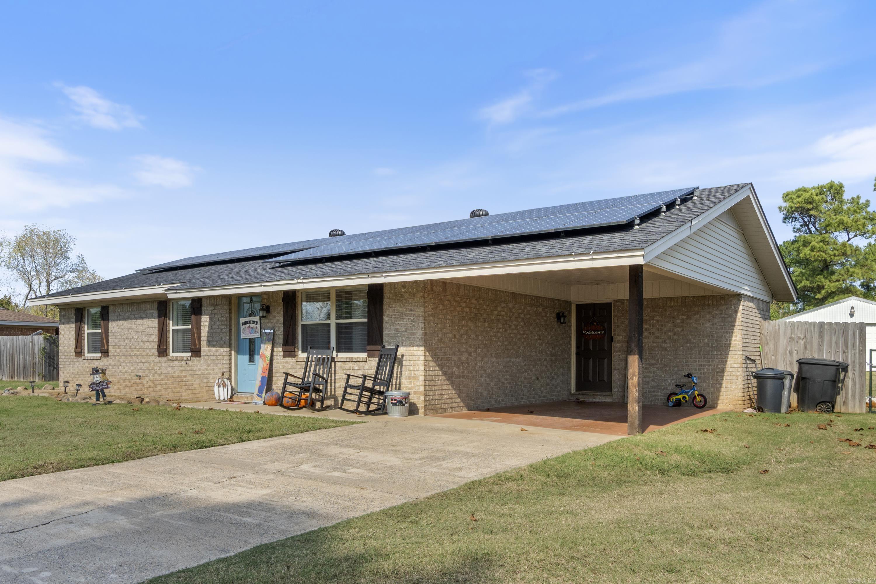 CEDAR CREST - Residential